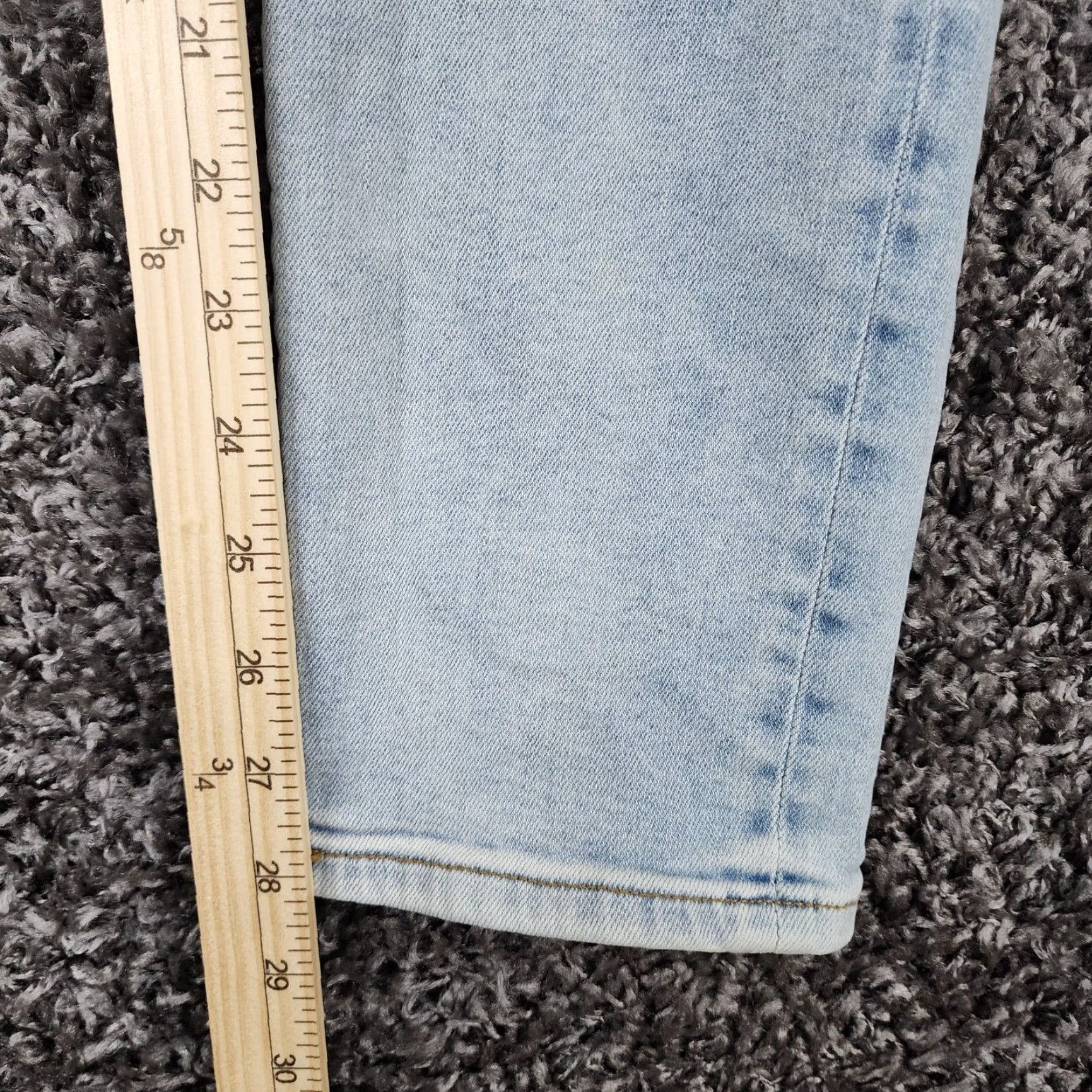 Zara VINTAGE Zara Distressed Light Blue Straight Jeans Womens Size 30 Size 30" / US 8 / IT 44 - 4 Thumbnail