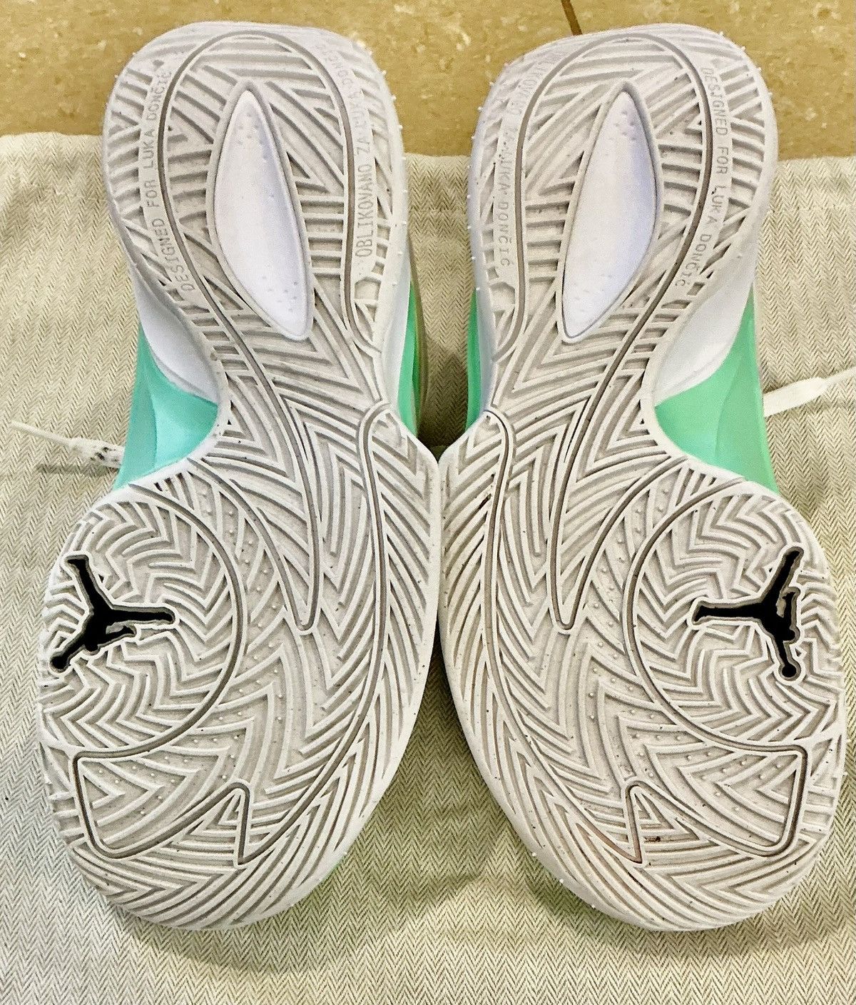 Other Jordan Luka 3 “Photo Finish” Size US 5.5 / EU 38 - 3 Thumbnail
