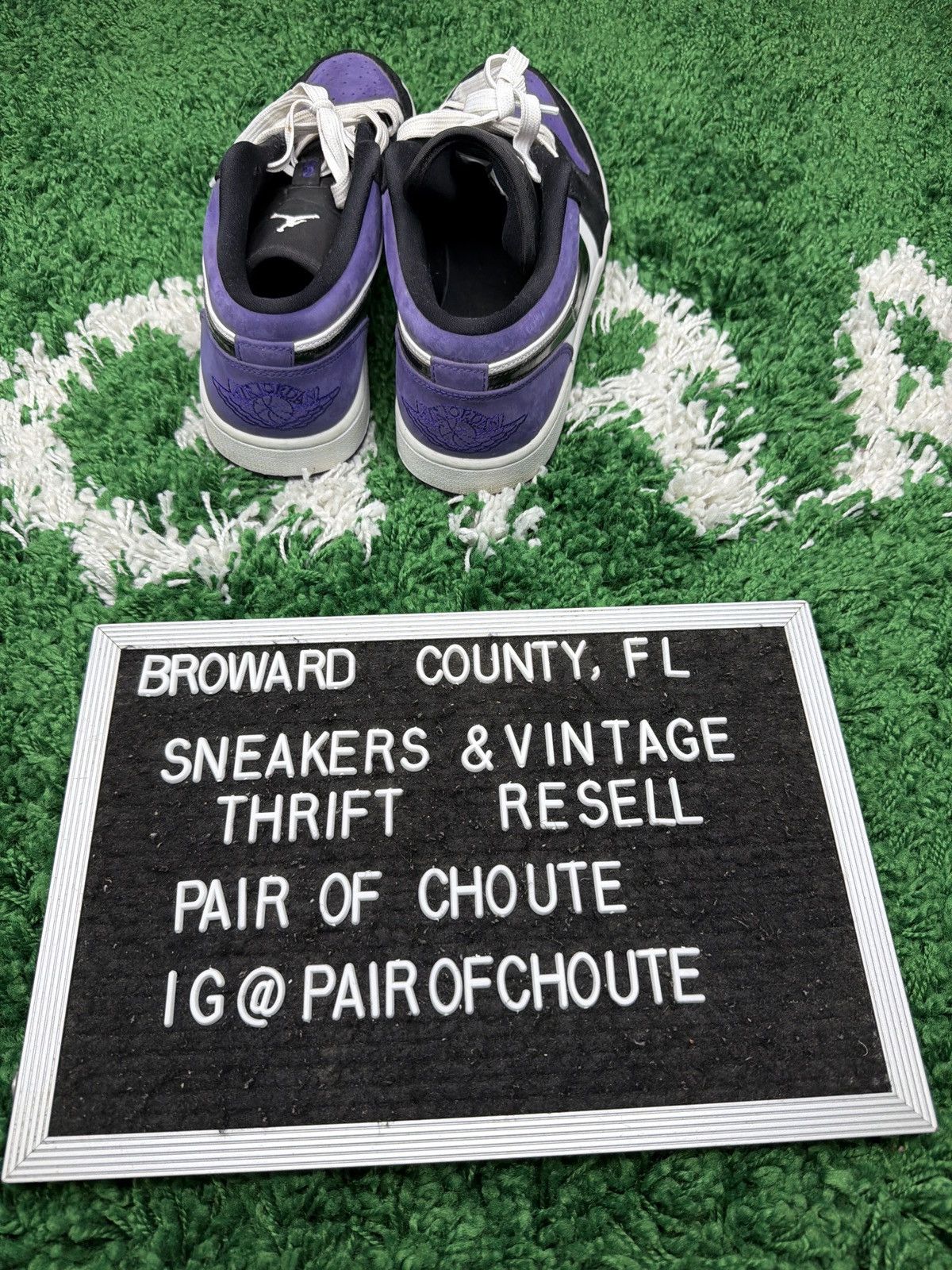 Jordan Brand Air Jordan 1 Low 'Court Purple' 2019 Size US 10 / EU 43 - 4 Thumbnail