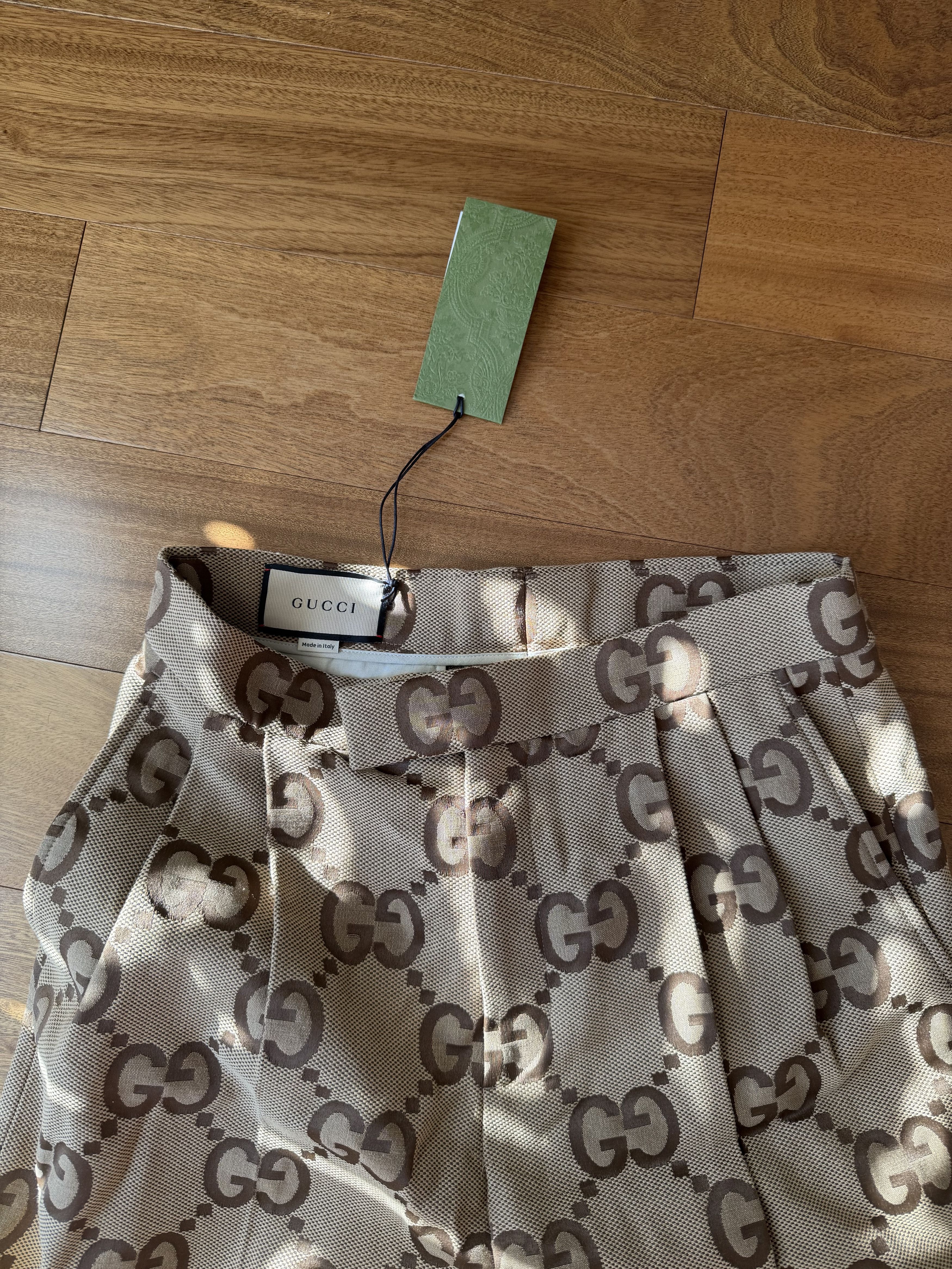 Gucci 🟤 Gucci Jumbo GG Canvas Shorts Size 46 Size US 30 / EU 46 - 2 Thumbnail