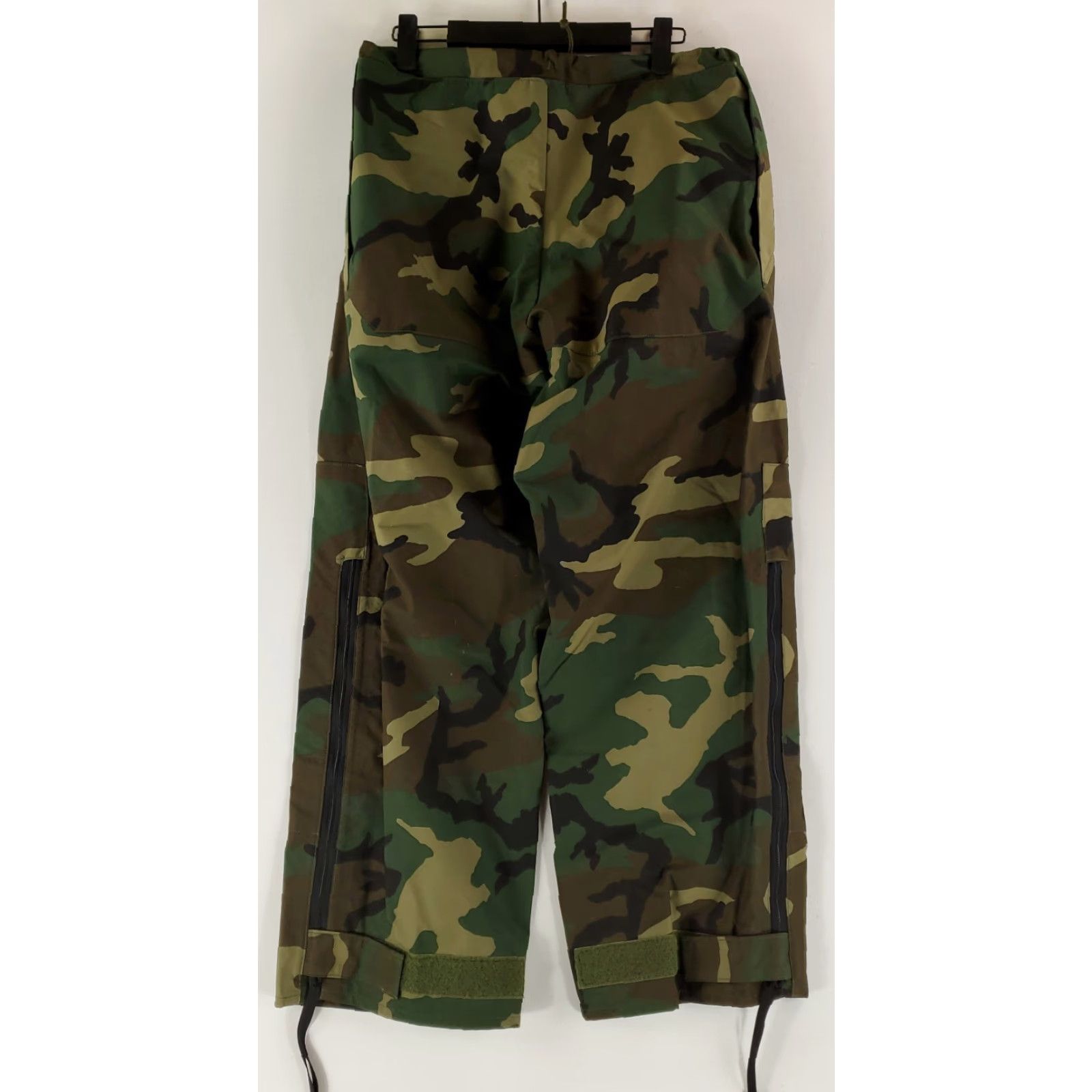 Vintage US Army Pants Cold Weather Woodland Camo GTX Mens S Short (30-32x28 Actual) Size US 29 - 3 Thumbnail