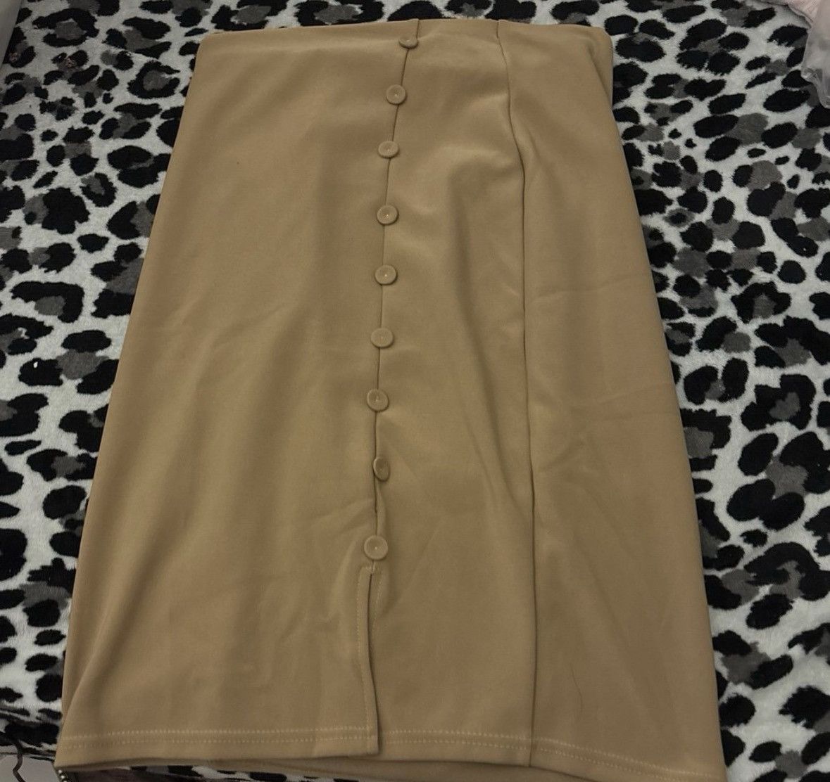 Other Tan Button Front Pencil Skirt (Size Medium) Size 29" - 1 Preview