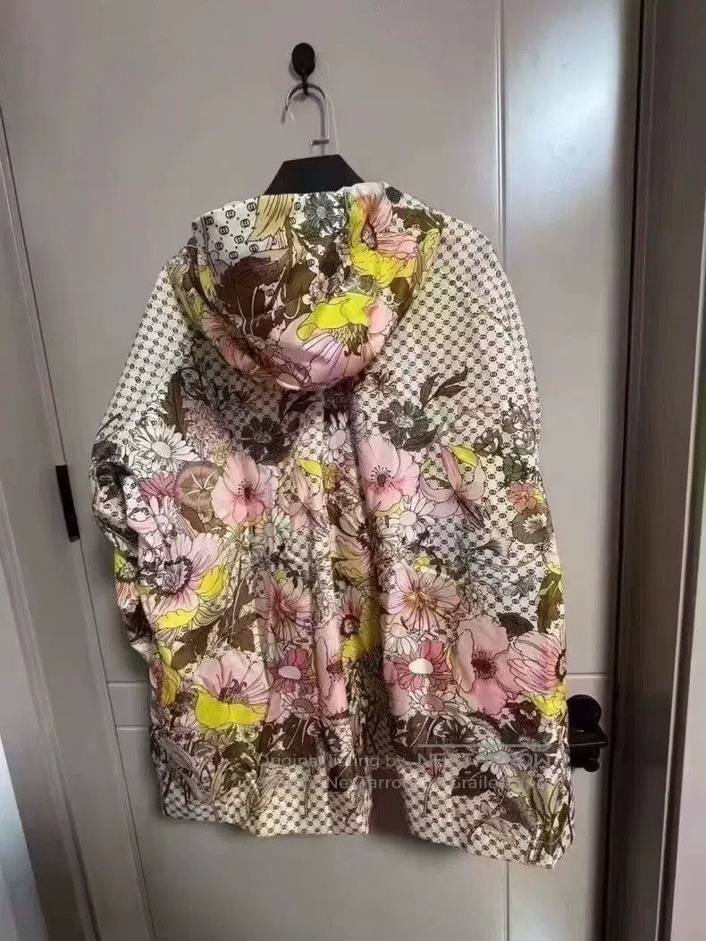 Gucci Gucci Show floral rhinestone letter logo windbreaker jacke Size XS / US 0-2 / IT 36-38 - 2 Thumbnail