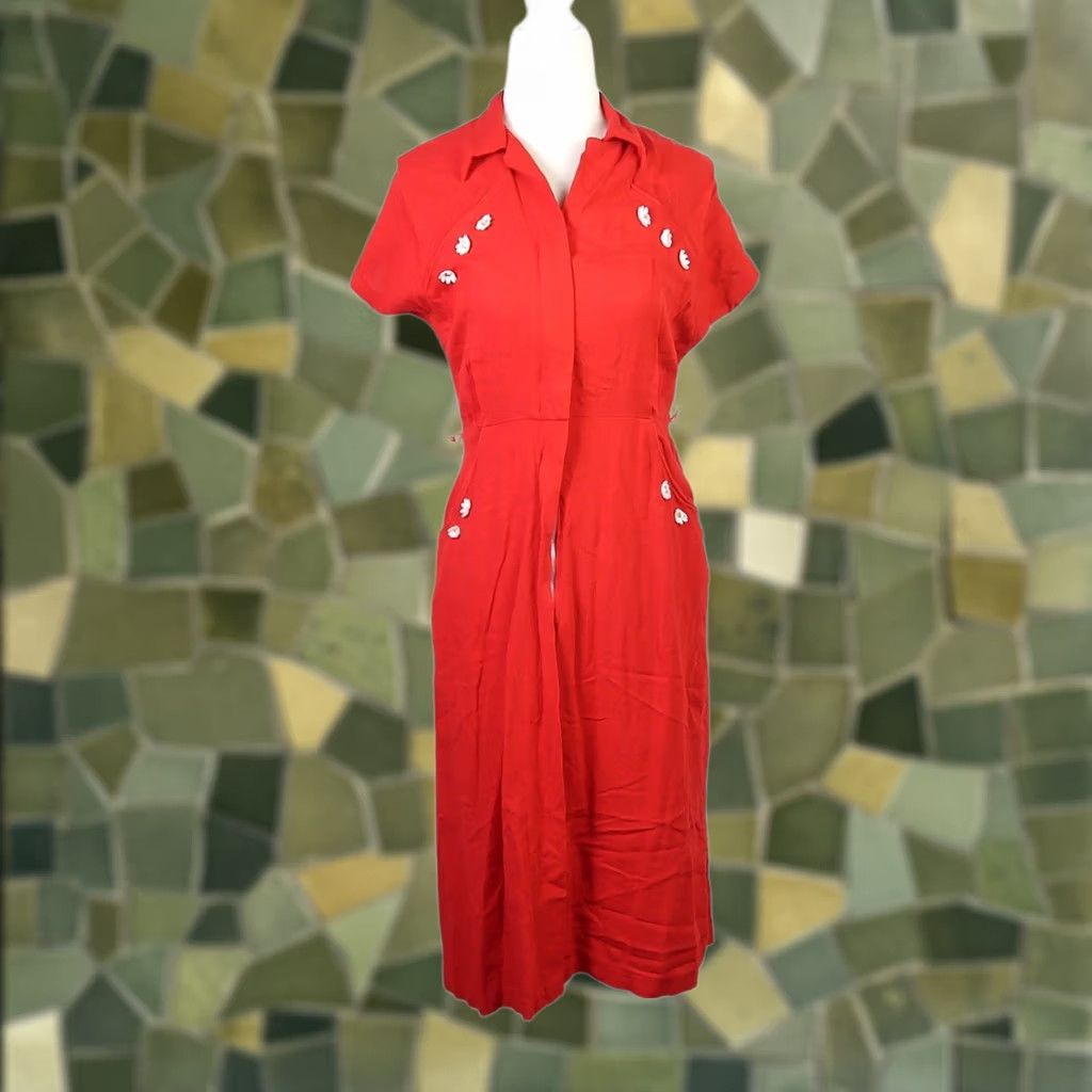 Vintage VINTAGE Mode O'Day red knee length shirt dress Shirt Dress Small Womens Red 40s 50s Collared Short Sleeve Cotton Zip Knee Length Vintage 40s Theme 40s Size S / US 4 / IT 40 - 1 Thumbnail