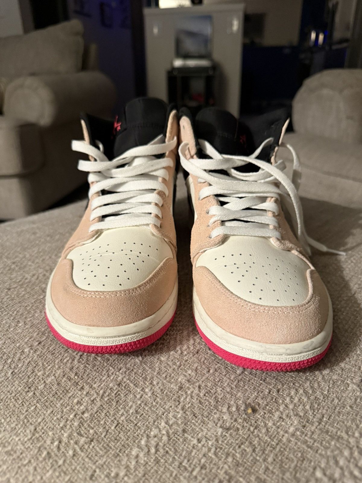 Nike Nike Jordan Mid - Crimson Tint Size US 9.5 / EU 42-43 - 6 Thumbnail