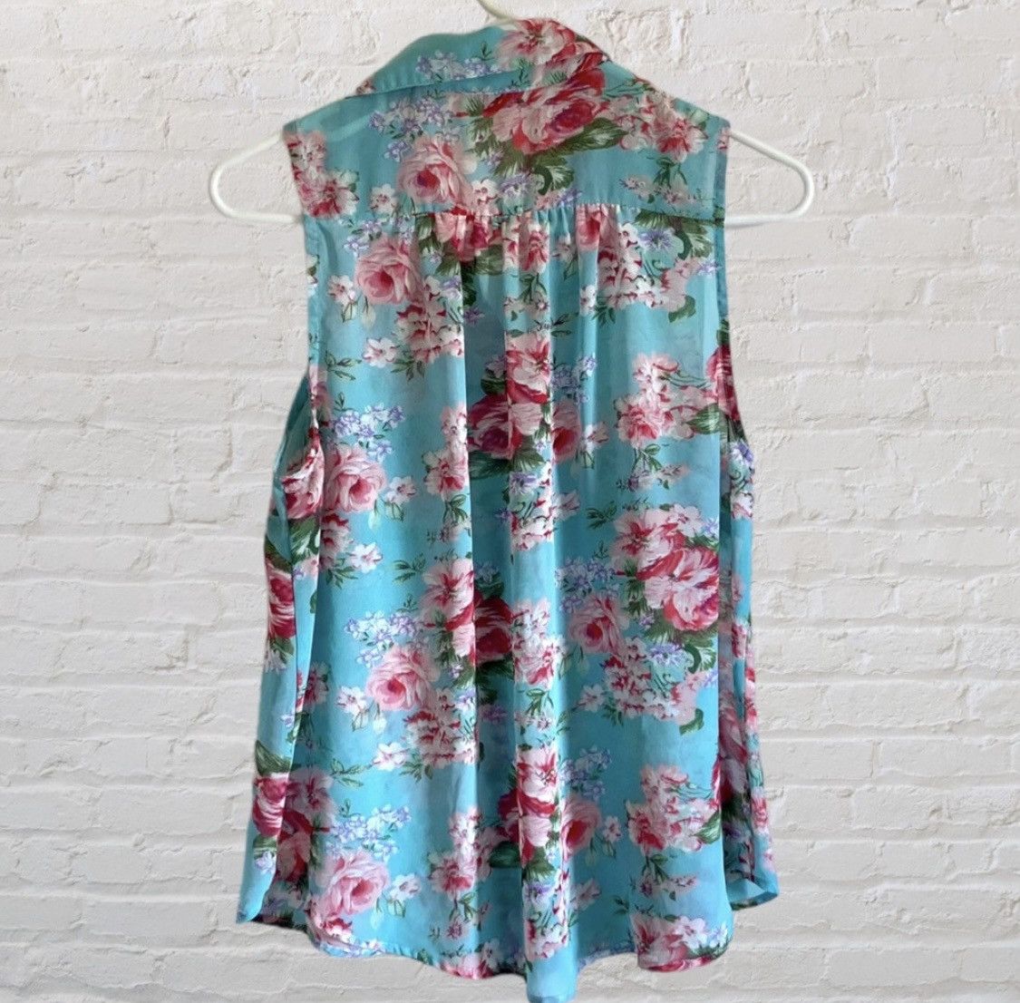 Other WET SEAL FLORAL SLEEVELESS BUTTON UP BLOUSE TANK TOP Size L / US 10 / IT 46 - 8 Thumbnail