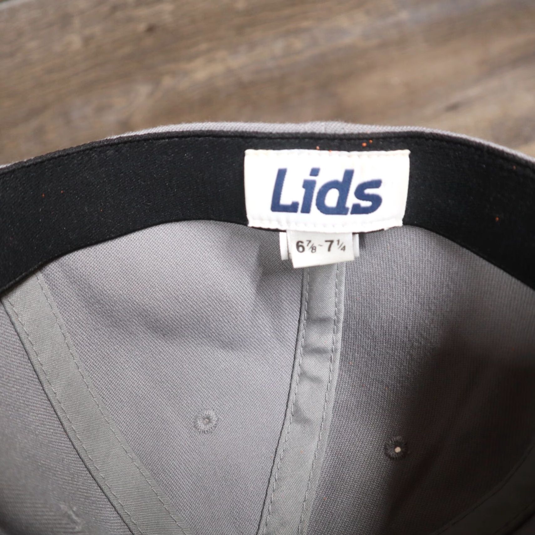 Lids LIDS Hat Baseball Cap Gray Adult 7 1/4 Adjustable Cotton Canvas Casual, Travel, Workwear Mens Size ONE SIZE - 7 Thumbnail