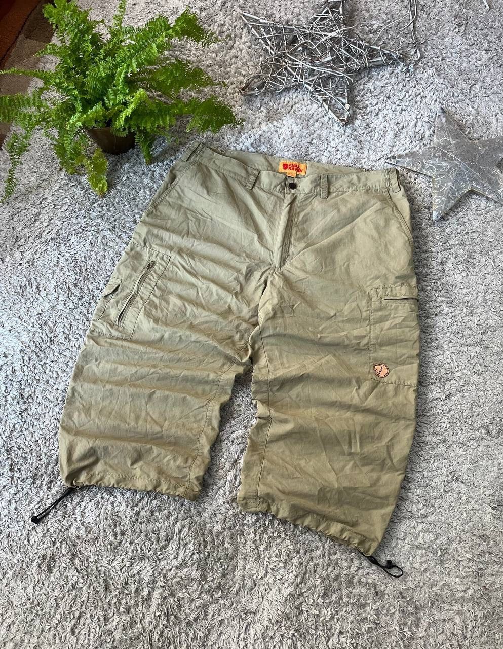 Fjallraven Fjällräven Shorts Streetwear Gorpcore Outdoor Logo Rare Size US 36 / EU 52 - 2 Thumbnail