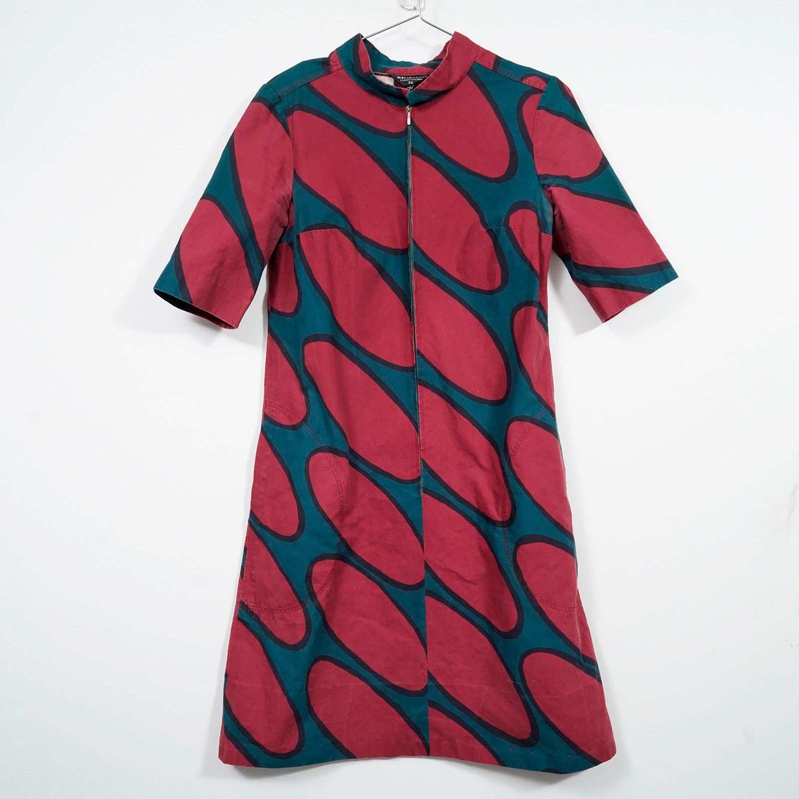 Marimekko Vintage 1960s Marimekko Mod Art Cotton Shift Dress Size 36 Size S / US 4 / IT 40 - 1 Thumbnail
