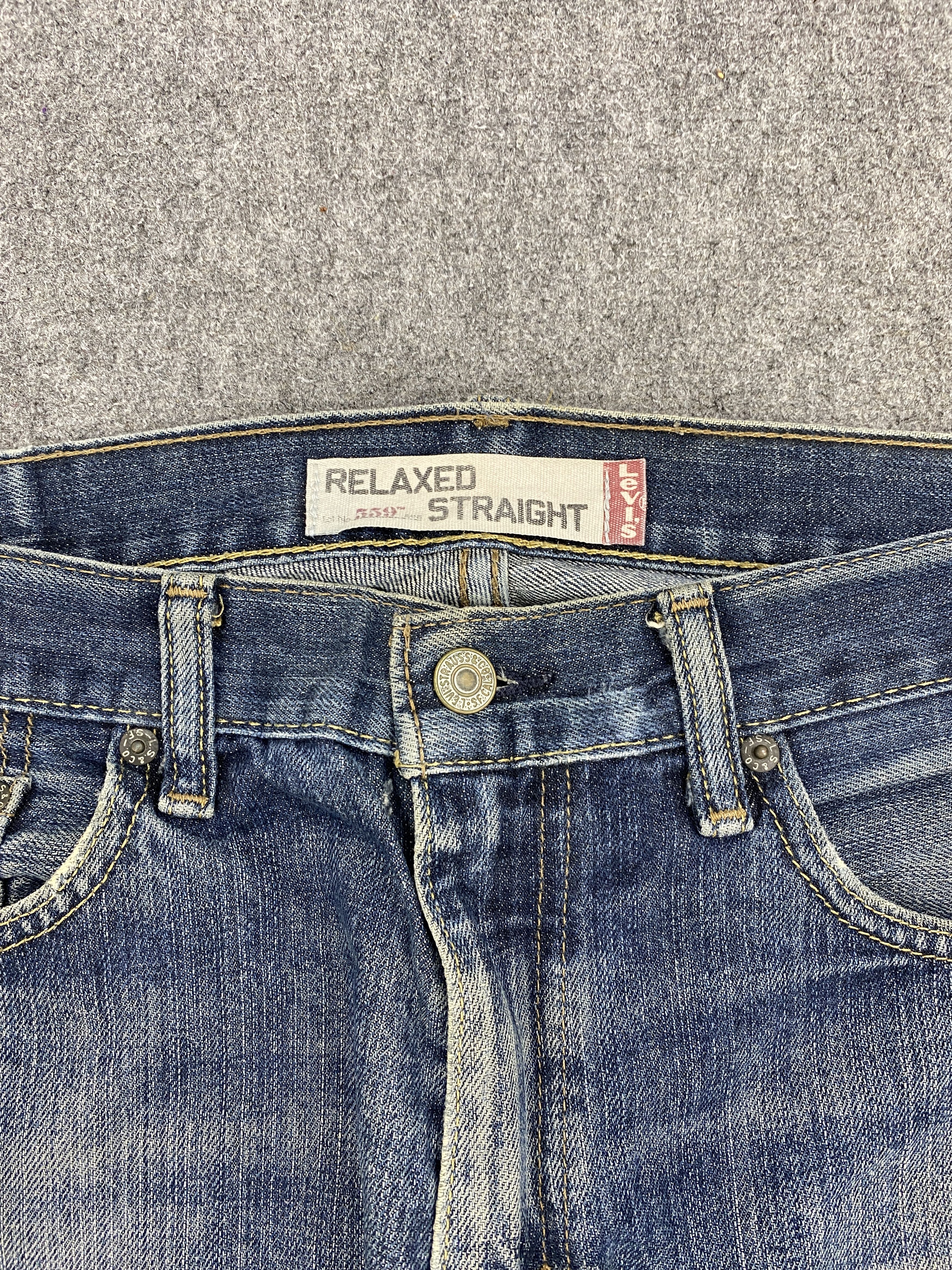 Levi's × Vintage Vintage Distressed Levis 559 Faded Blue Jeans Size US 35 - 9 Thumbnail