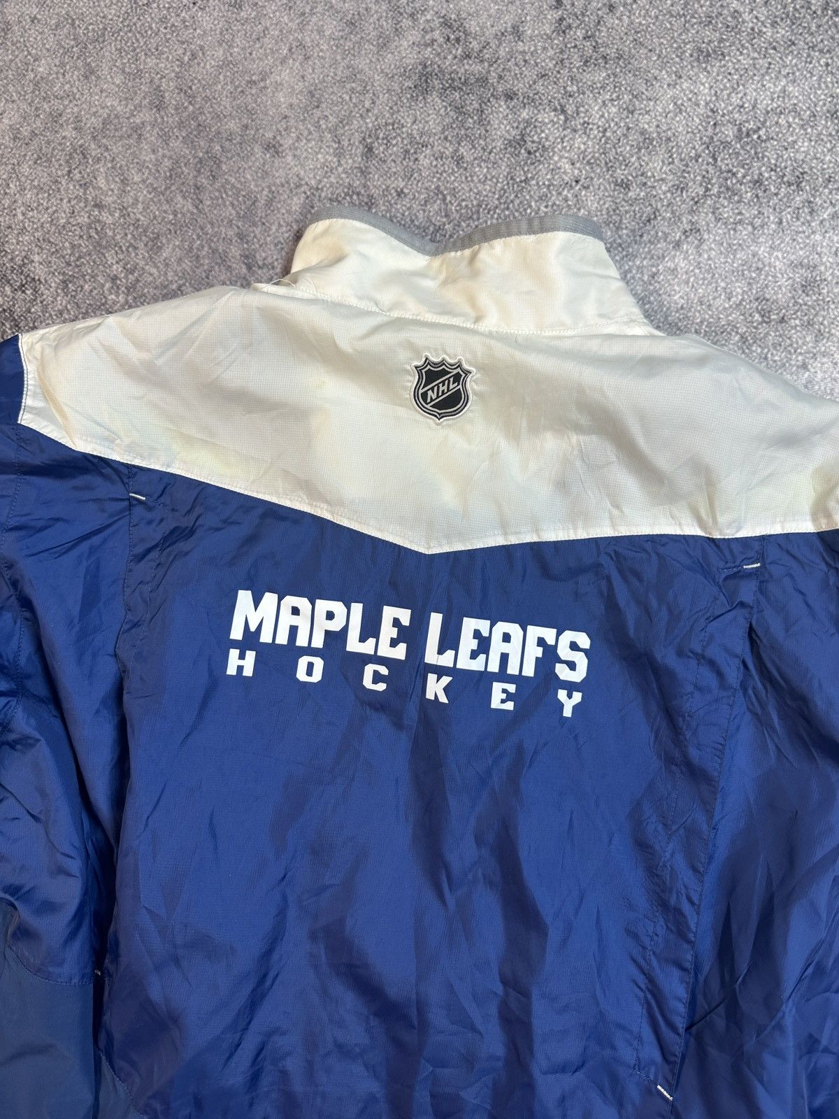 Reebok Vintage Reebok Toronto Maple Leafs Jacket NHL Streetwear USA Size US XL / EU 56 / 4 - 6 Thumbnail