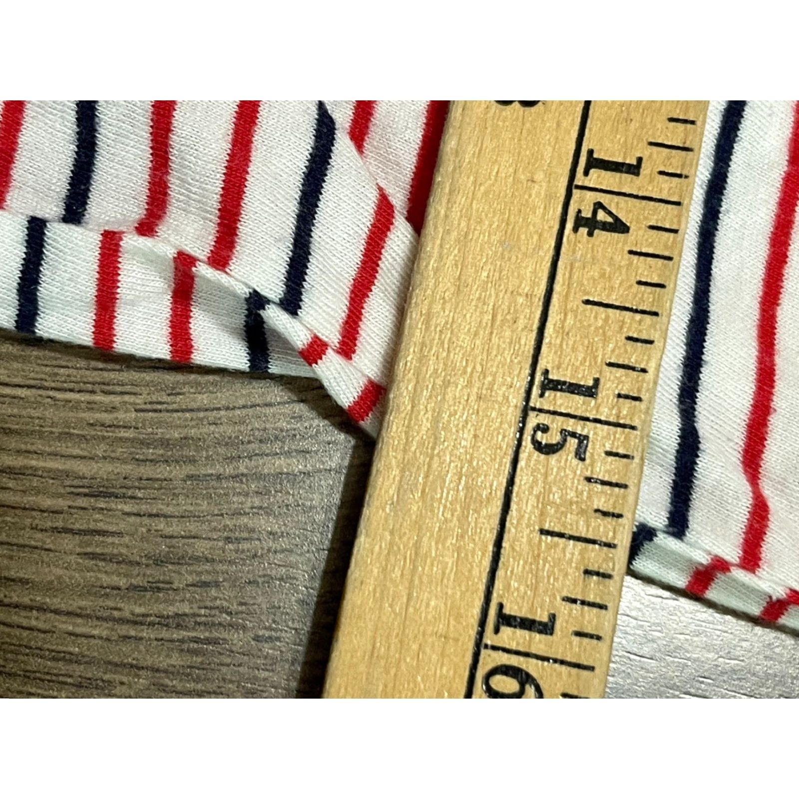Vintage Favorite Shirt Women's Medium T-Shirt, White Striped 3/4 Sleeve Casual Modern 90s? No, keep to given. Size M / US 6-8 / IT 42-44 - 4 Thumbnail