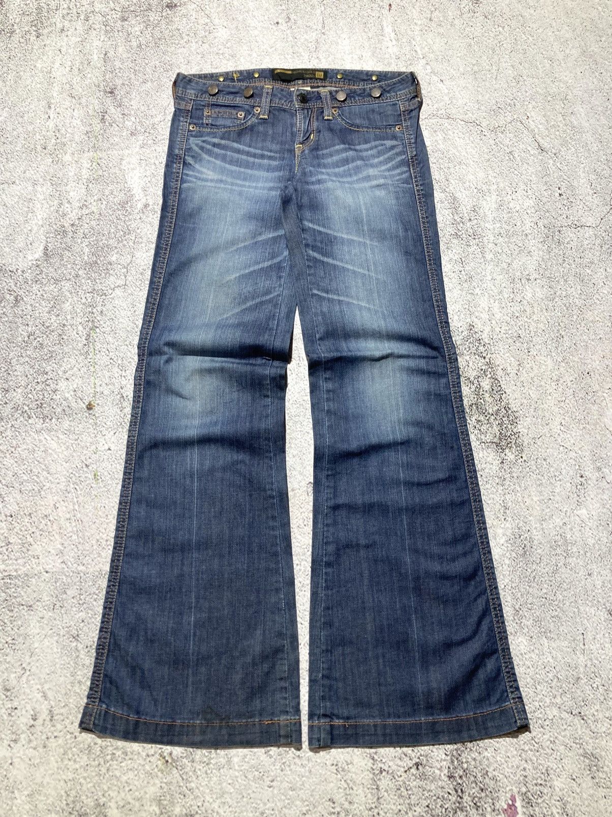 Japanese Brand 🇯🇵 2000s Gap Multi Button Flared Bootcut Faded Jeans Blue Size US 29 - 2 Thumbnail
