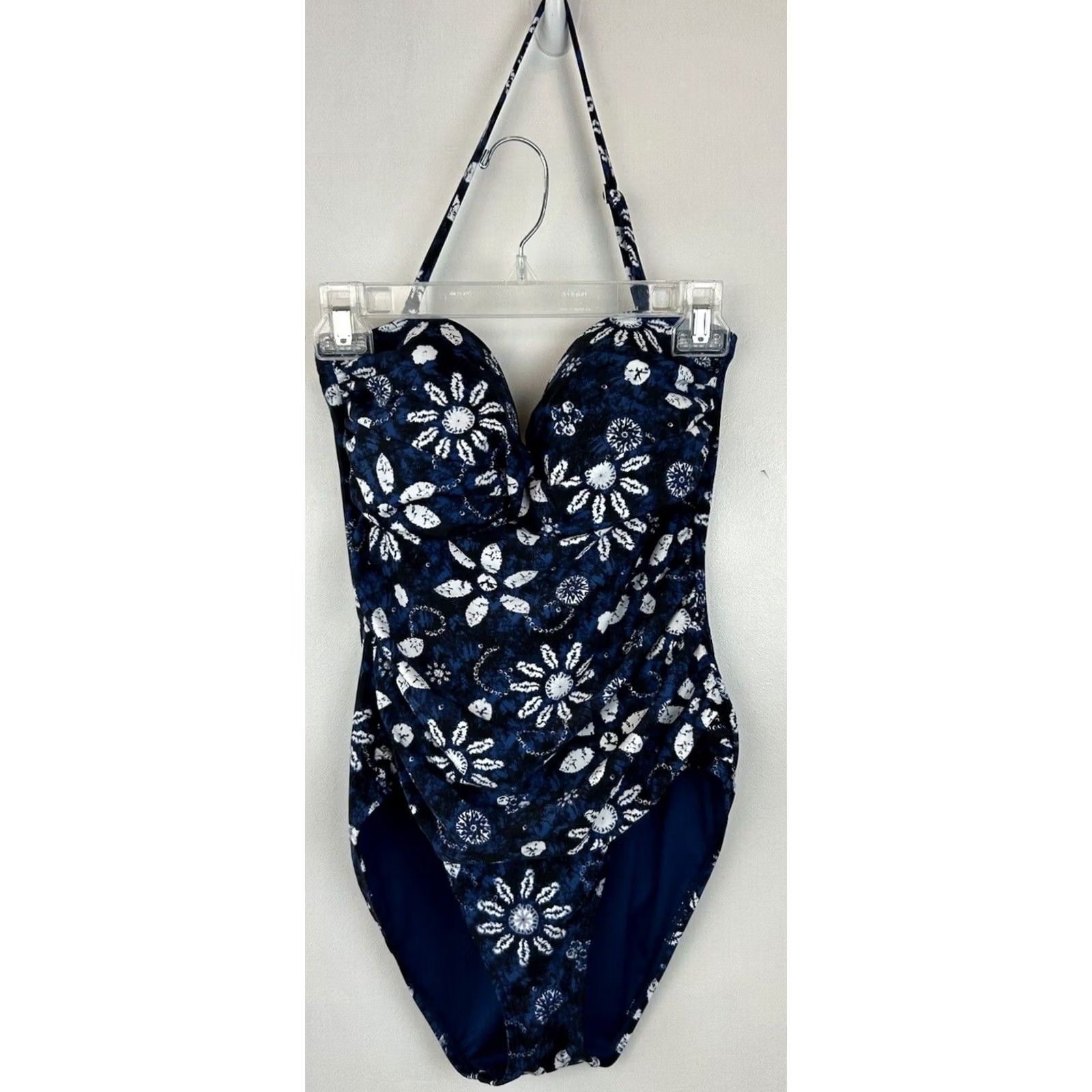 Vintage Bleu Rod Beattie Swim Top Womens 10 Blue Floral Twist Halter Padded Built-In Bra Tank Swimsuit Size L / US 10 / IT 46 - 3 Thumbnail