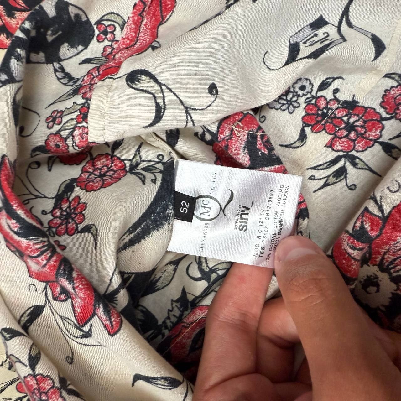 Alexander McQueen Alexander McQueen 50 M Raven Web Floral Tattoo Shirt Size US L / EU 52-54 / 3 - 9 Thumbnail