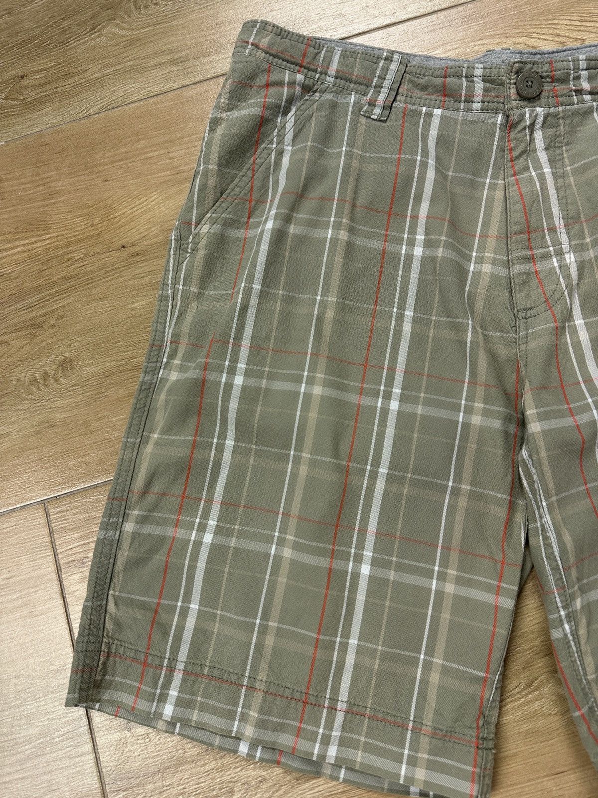 Nike × Vintage Vintage Y2K Nike Shorts Size US 30 / EU 46 - 2 Thumbnail
