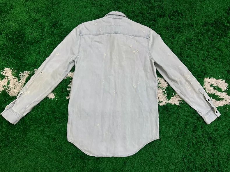 Givenchy Givenchy Distressed Denim Shirt Jacket Size US S / EU 44-46 / 1 - 2 Thumbnail