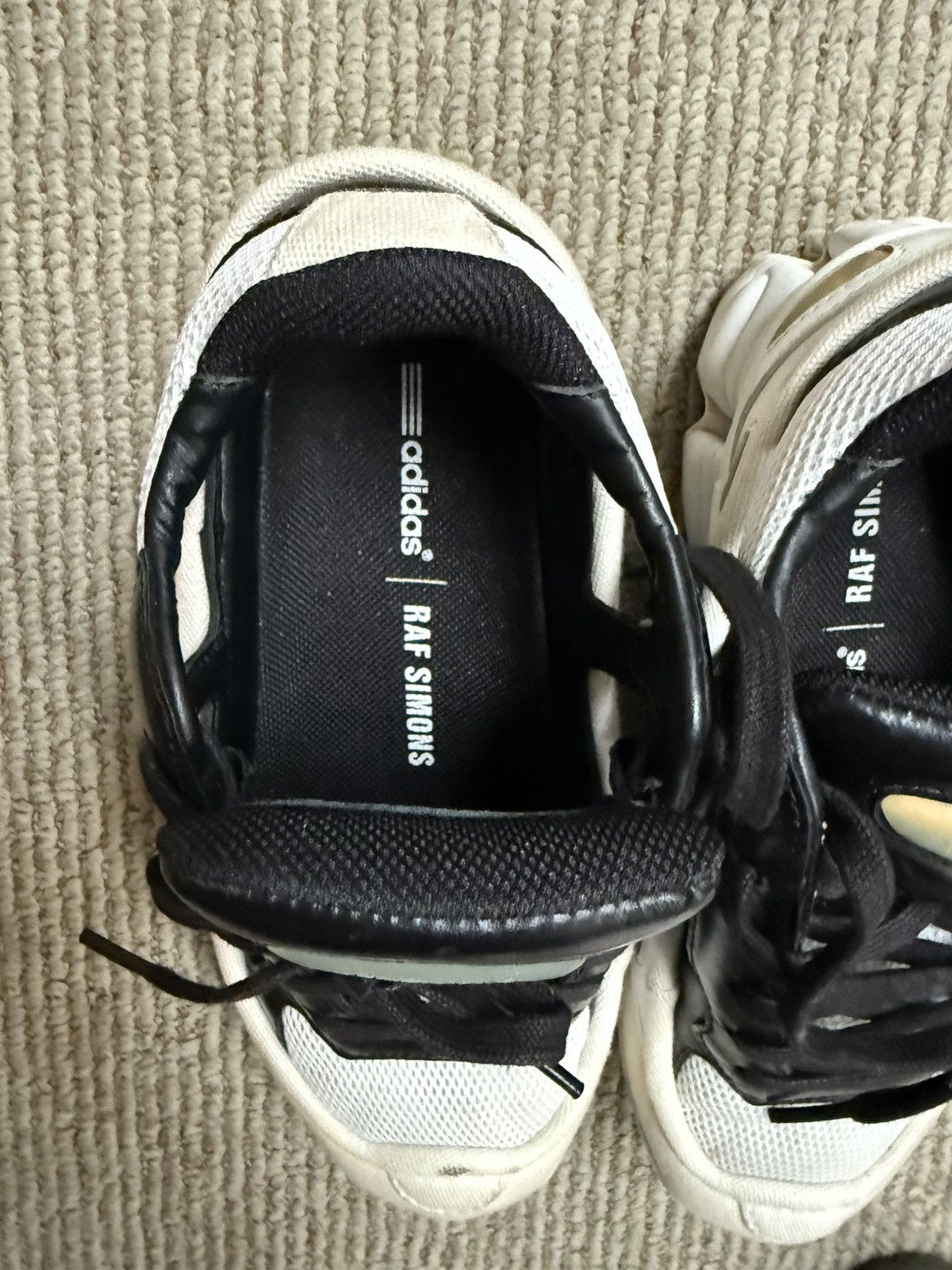 Adidas × Raf Simons Adidas RS Replicant Ozweego Size US 5 / EU 37 - 3 Thumbnail