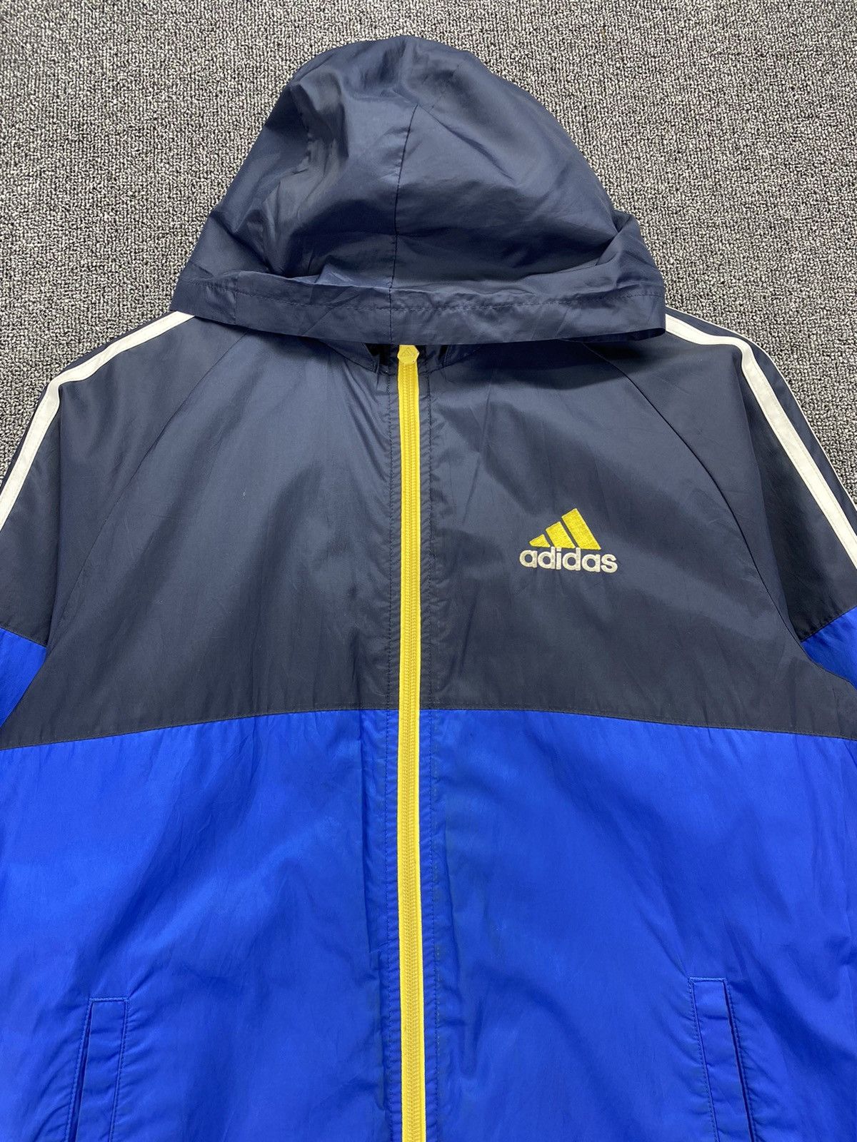 Adidas Tukar brand Size M / US 6-8 / IT 42-44 - 9 Thumbnail