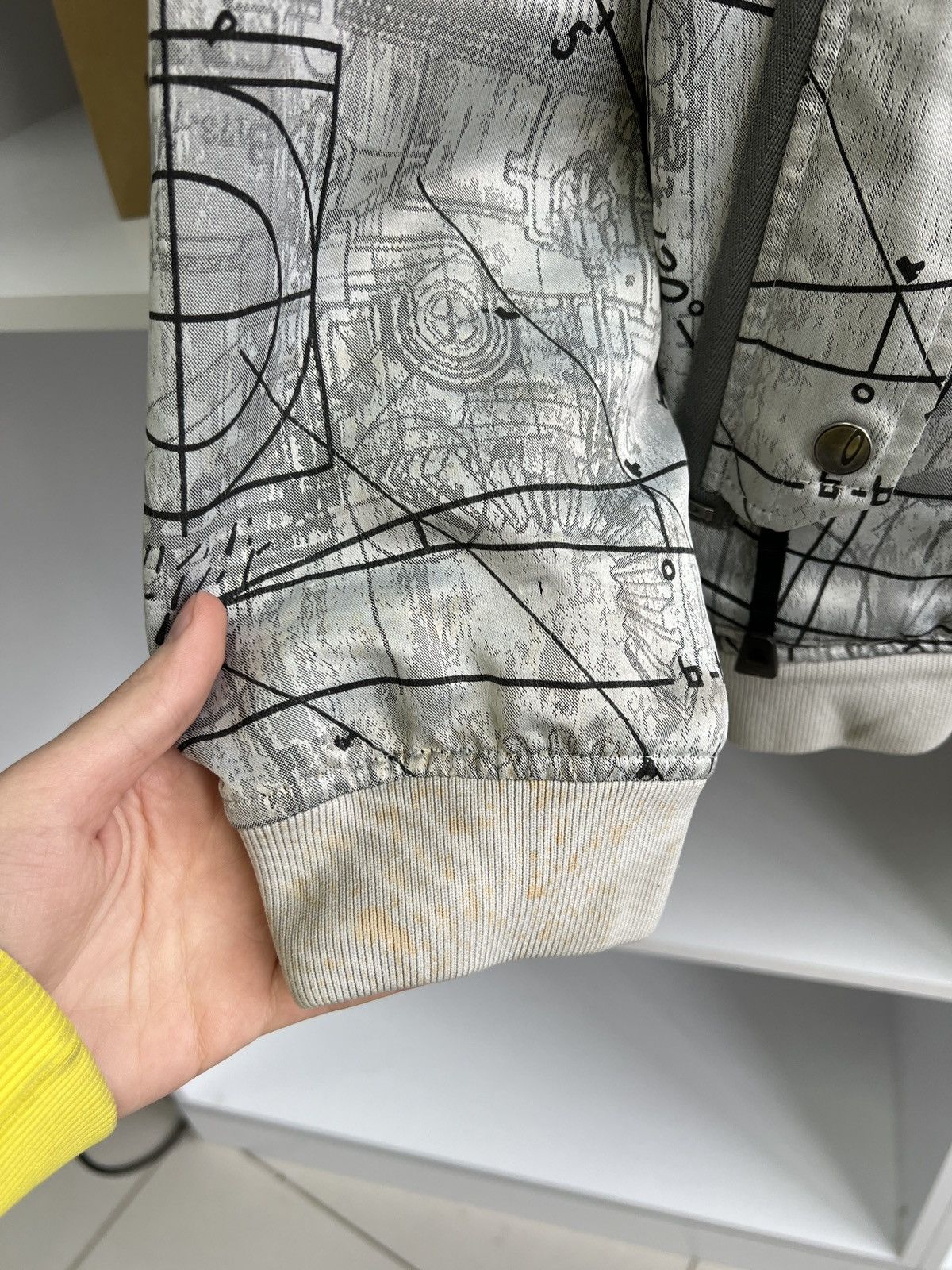Oakley × Vintage Vintage Limited Edition Oakley Alpha Jacket Silver Pattern Size US XL / EU 56 / 4 - 6 Thumbnail