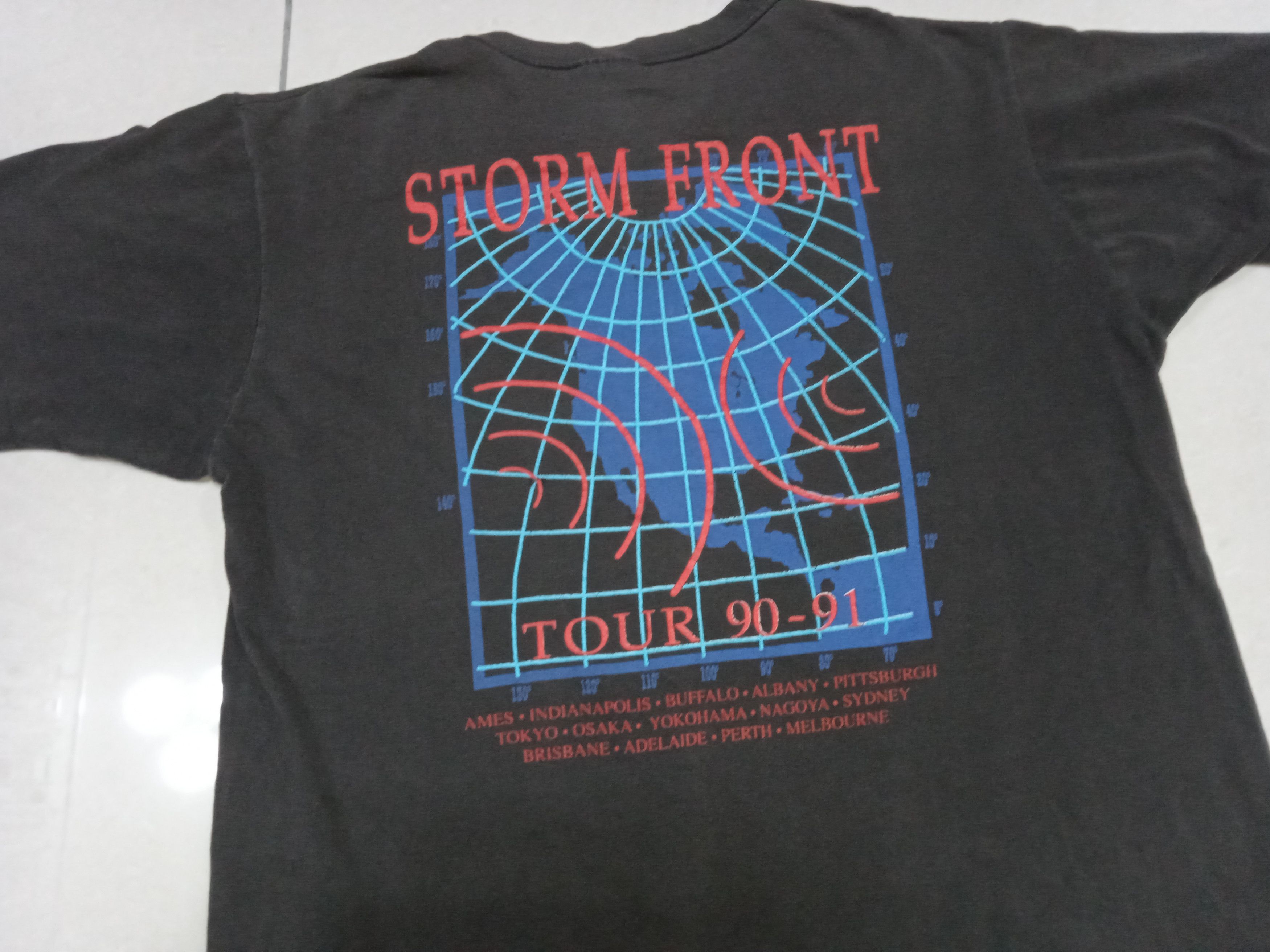 Other Vintage Thrashed Billy Joel Storm Front Tour 1990 T-Shirt Size US L / EU 52-54 / 3 - 3 Thumbnail