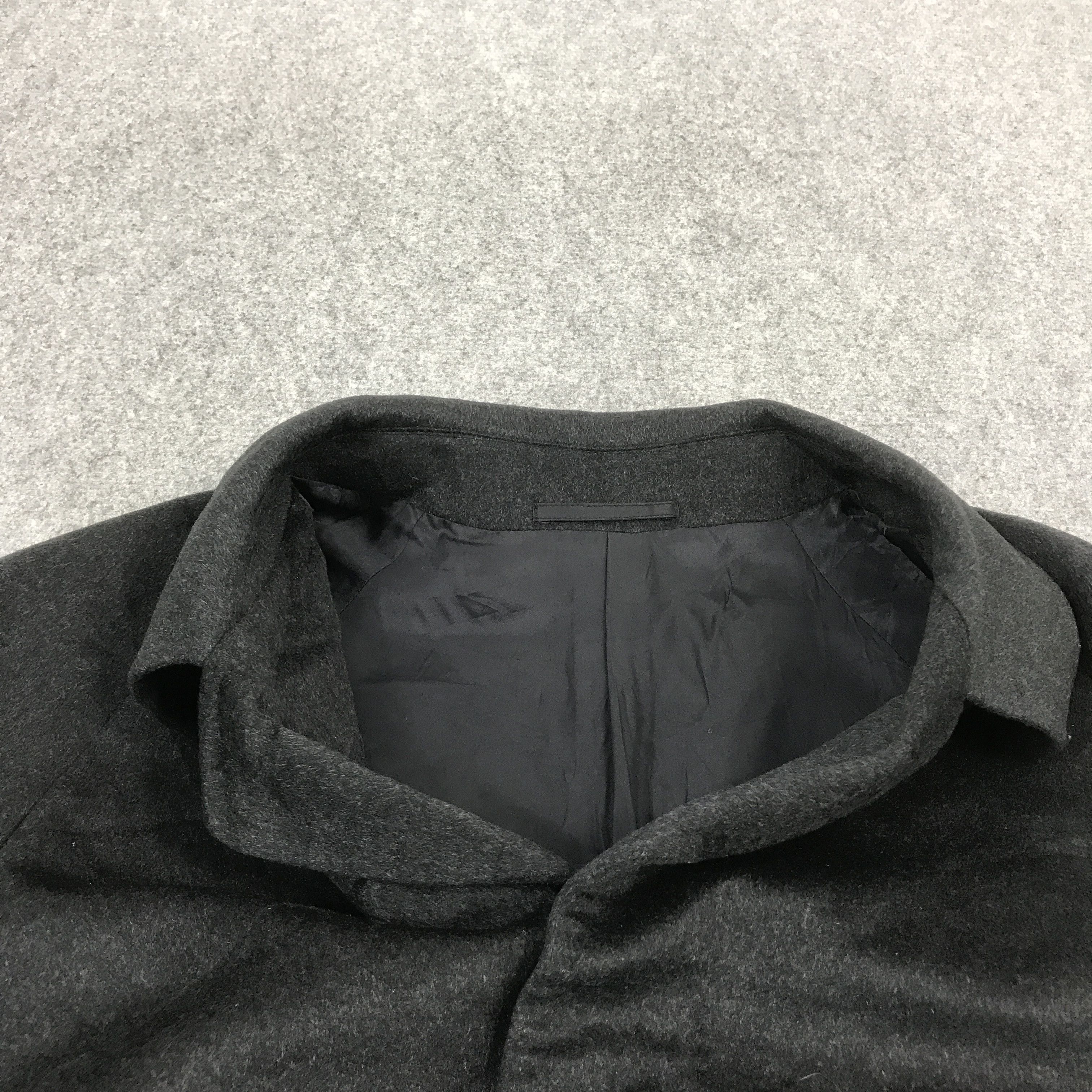Pierre Balmain PIERRE BALMAIN PARIS WOOL BUTTON COAT JACKET Size US L / EU 52-54 / 3 - 7 Thumbnail