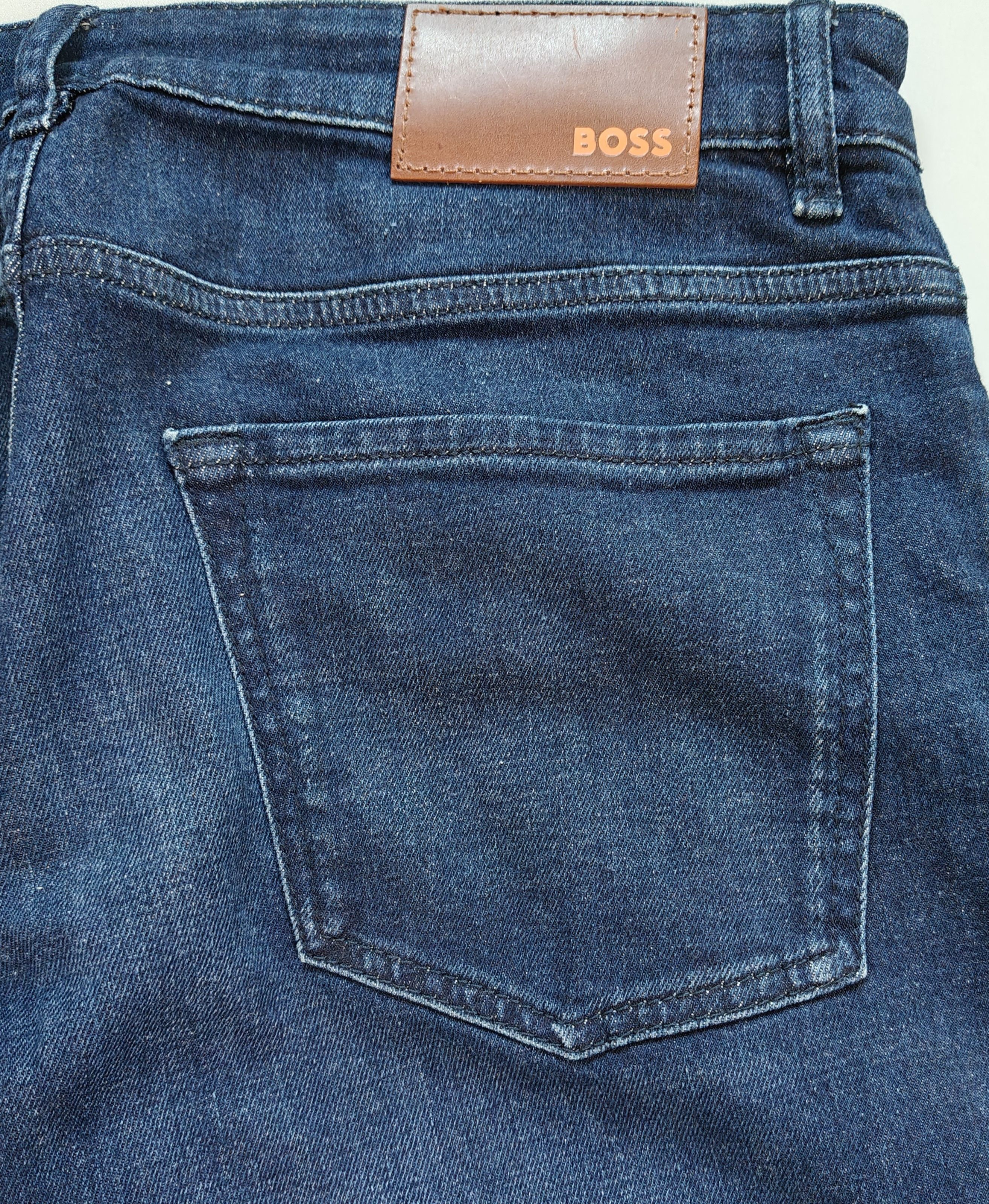 Hugo Boss HUGO BOSS RE.MAINE Regular fit Jeans Free Shipping T/6128 Size US 35 - 6 Thumbnail