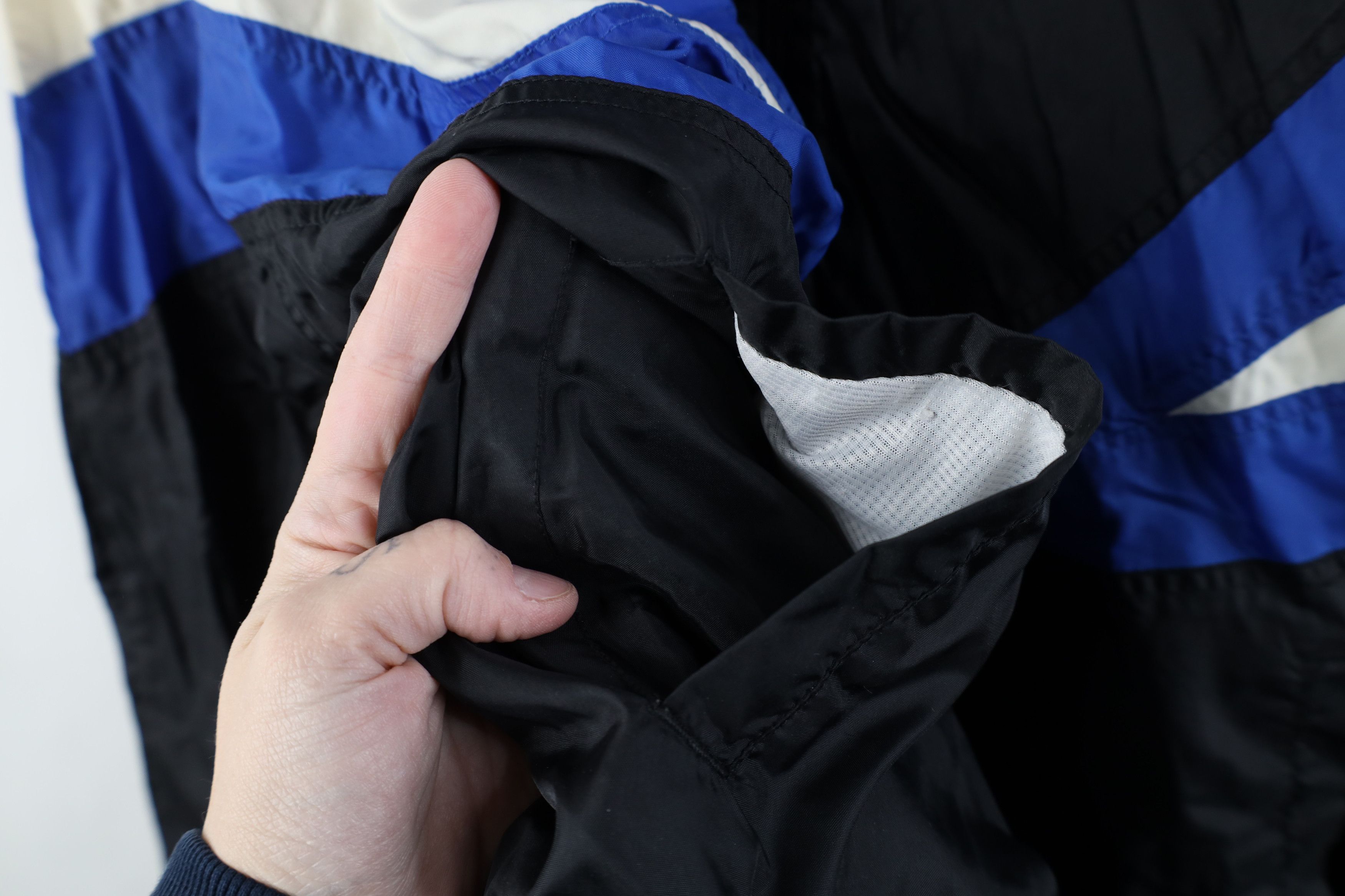 Fila Vintage 90s Fila Block Lined Bjorn Borg Windbreaker Jacket Size US XL / EU 56 / 4 - 9 Thumbnail