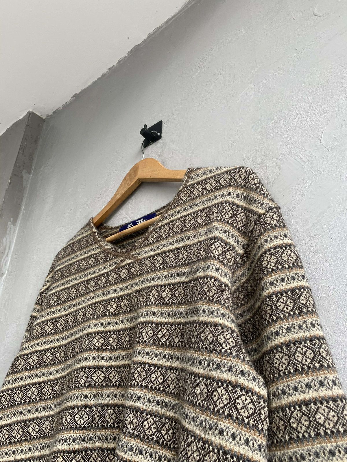 Junya Watanabe Junya Watanabe MAN Tribal Stripe Jacquard Knit Size US S / EU 44-46 / 1 - 2 Thumbnail