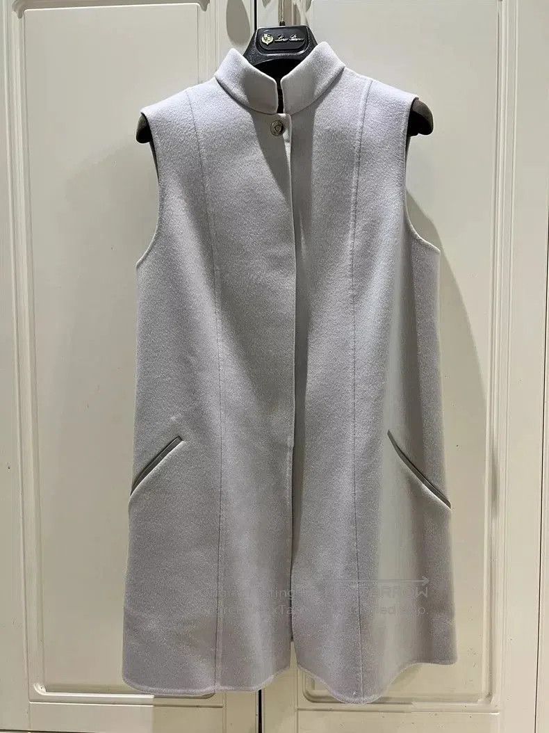 Loro Piana Loro Piana 100% Cashmere Vest. Size US XS / EU 42 / 0 - 2 Thumbnail