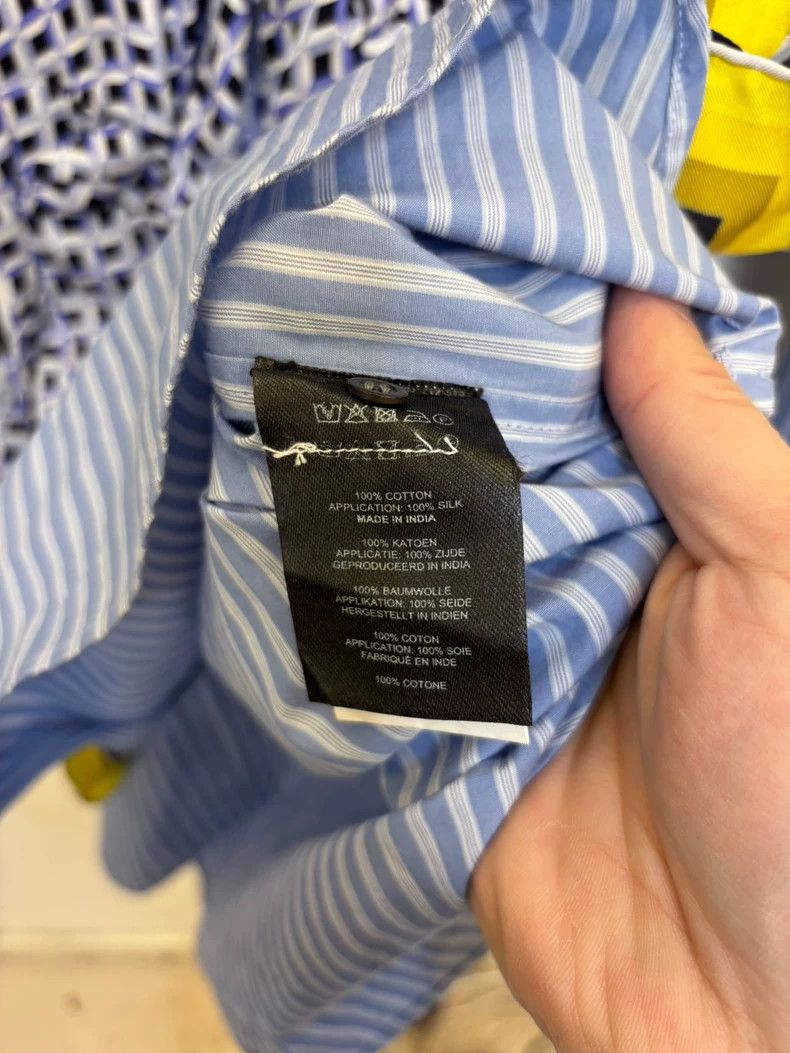 Dries Van Noten dries van notenSquare scarf embroidered shirt 2503-Nextarro Size US M / EU 48-50 / 2 - 7 Thumbnail
