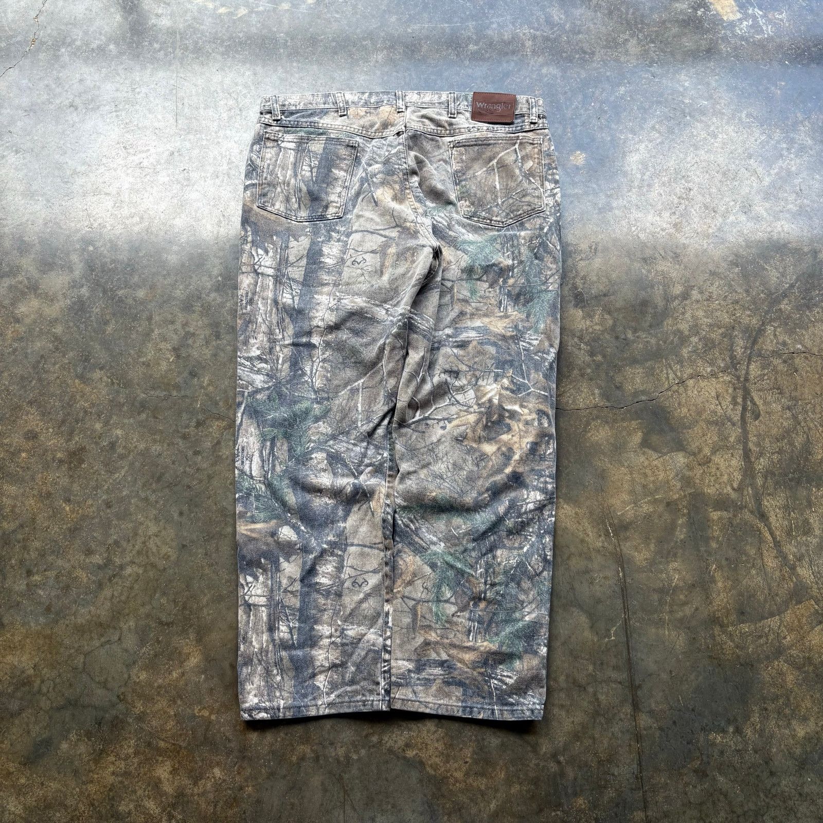 Wrangler Vintage Baggy Camo Wrangler Jeans Size US 40 / EU 56 - 1 Thumbnail