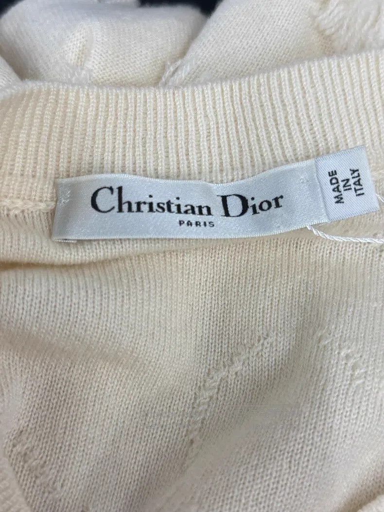 Dior Dior Beige three-dimensional feather cashmere sweater Size XS / US 0-2 / IT 36-38 - 4 Thumbnail