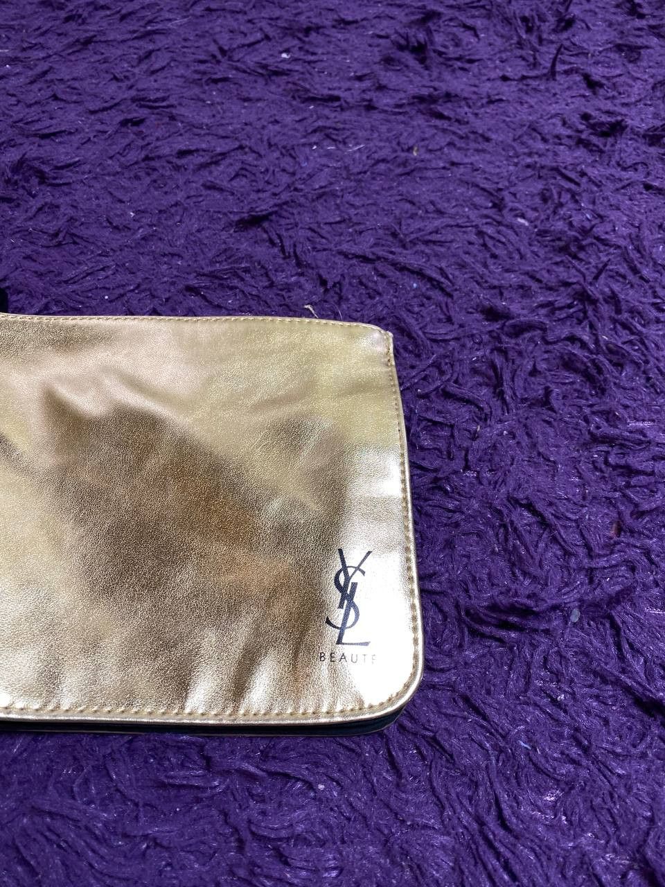 Yves Saint Laurent Yves Saint Laurent YSL Faux Leather Makeup Bag Size ONE SIZE - 7 Thumbnail
