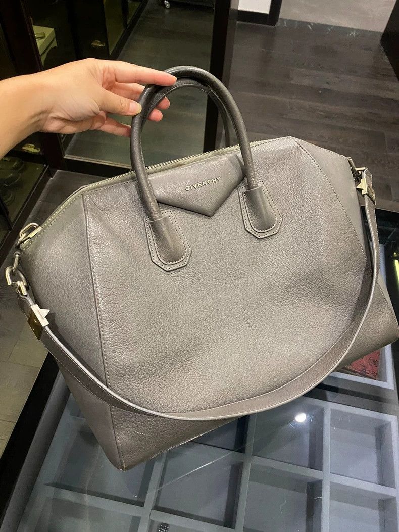 Givenchy Givenchy Antigona shoulder bag Size ONE SIZE - 1 Thumbnail
