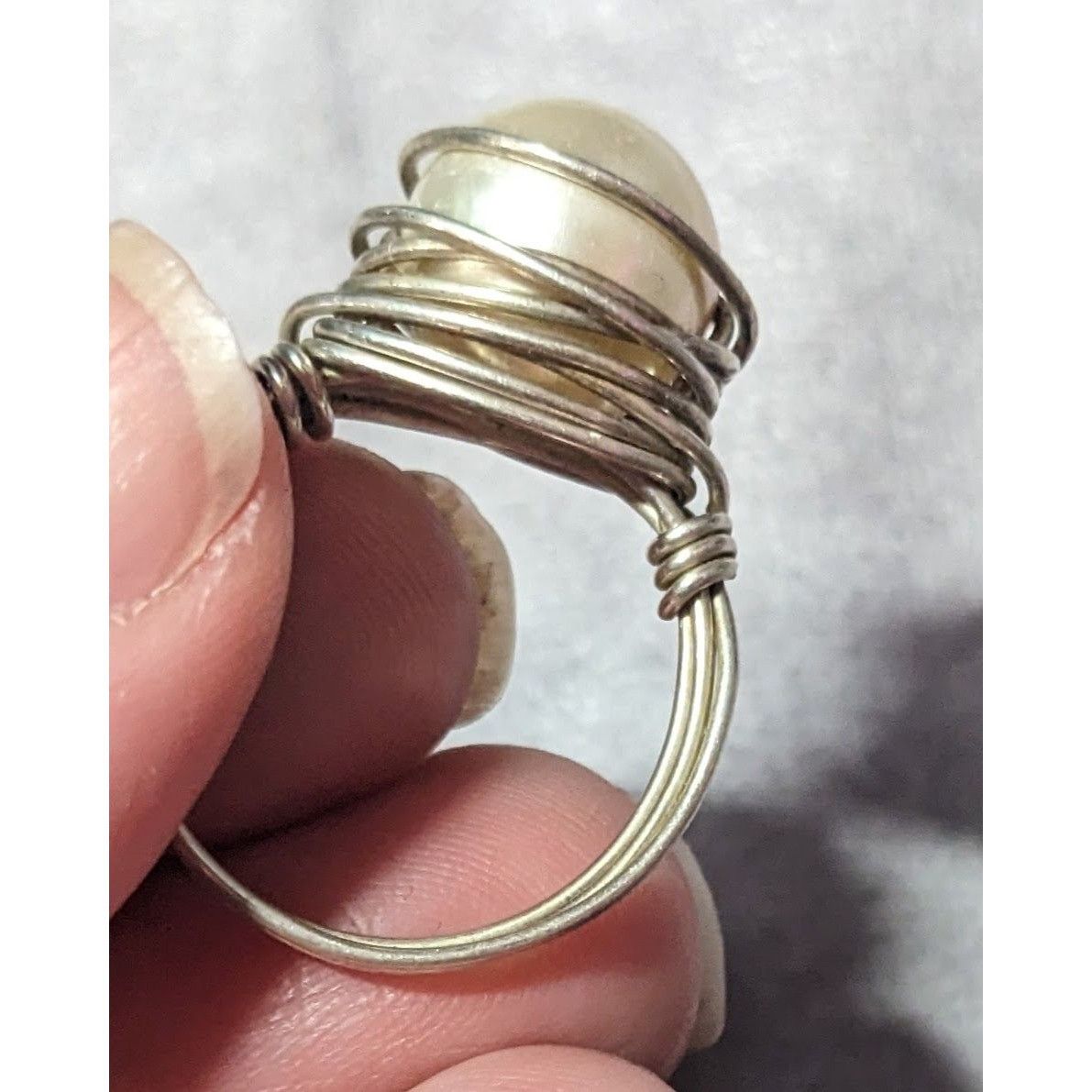 Other Elegant Glam Faux Pearl Wire Wrap Ring Size 9 Size ONE SIZE - 14 Thumbnail