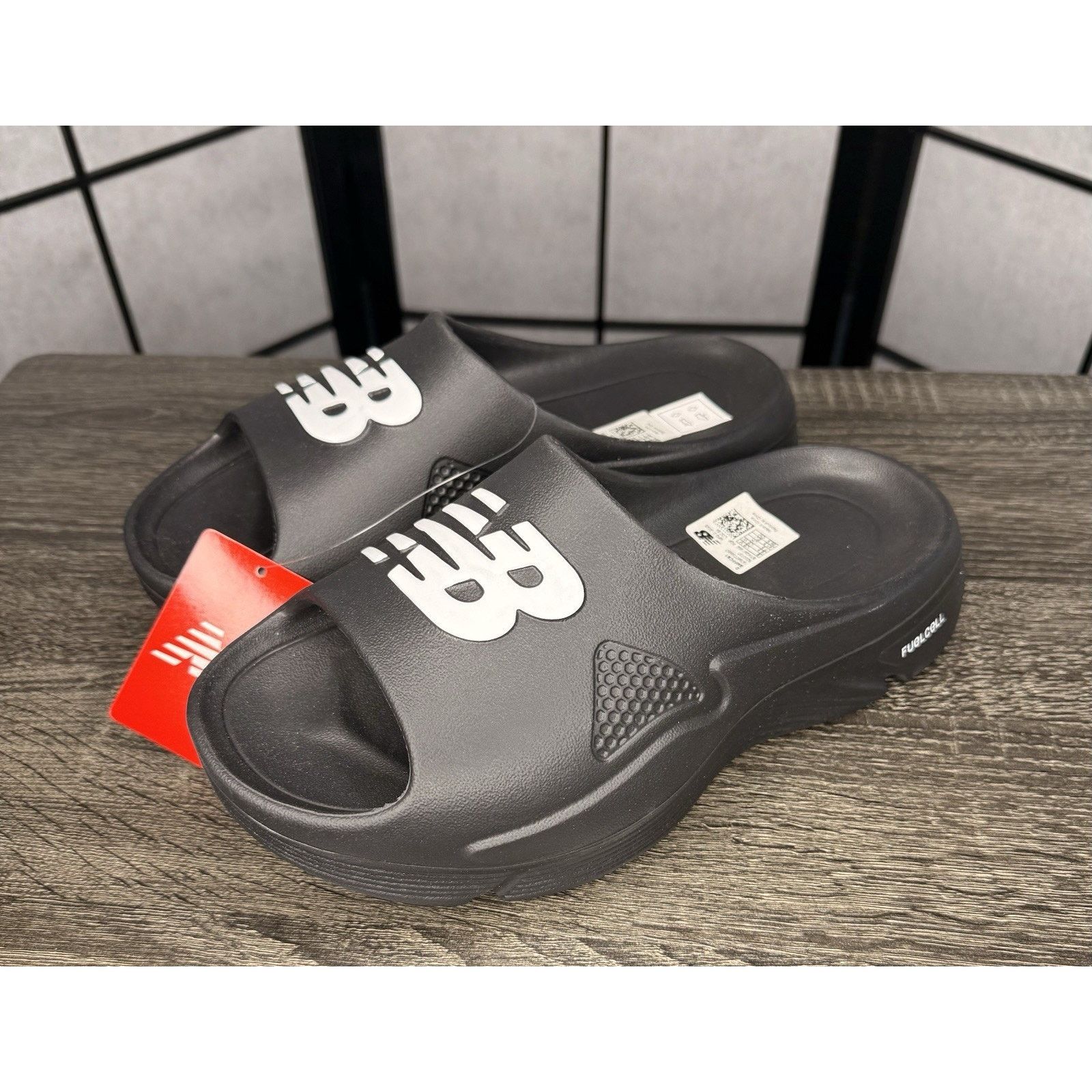 New Balance FuelCell Slide Black New Balance FuelCell SL Slides Black White Men main image 3