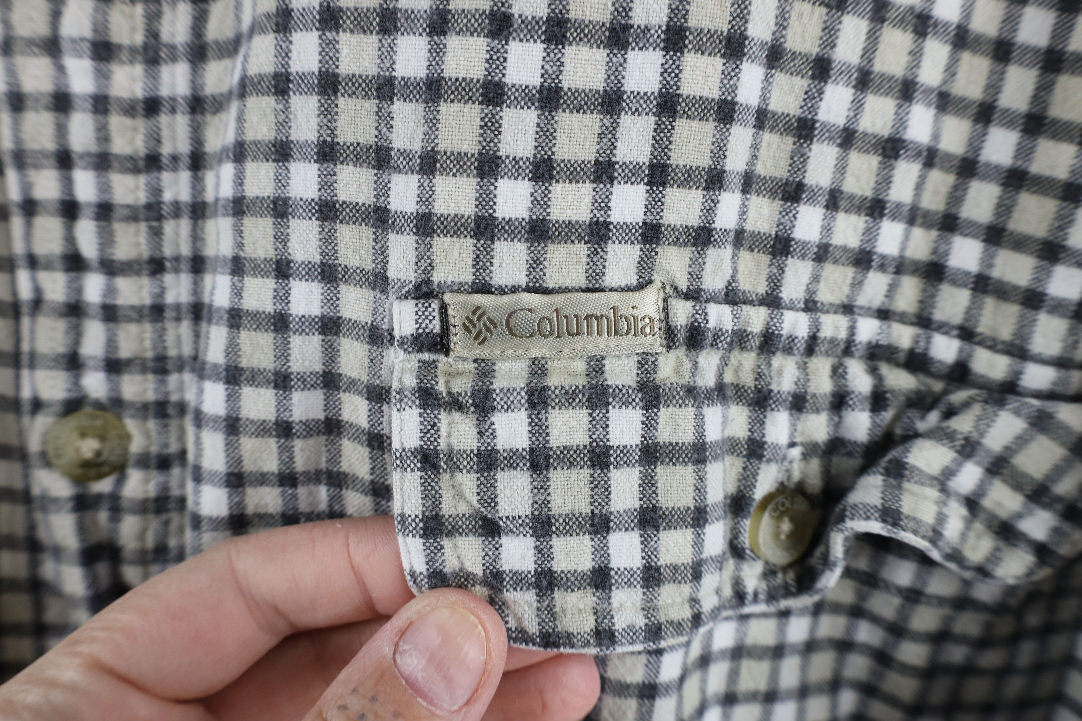 Columbia × Vintage Vintage 90s Columbia Flannel Collared Button Shirt Plaid Size US L / EU 52-54 / 3 - 4 Thumbnail