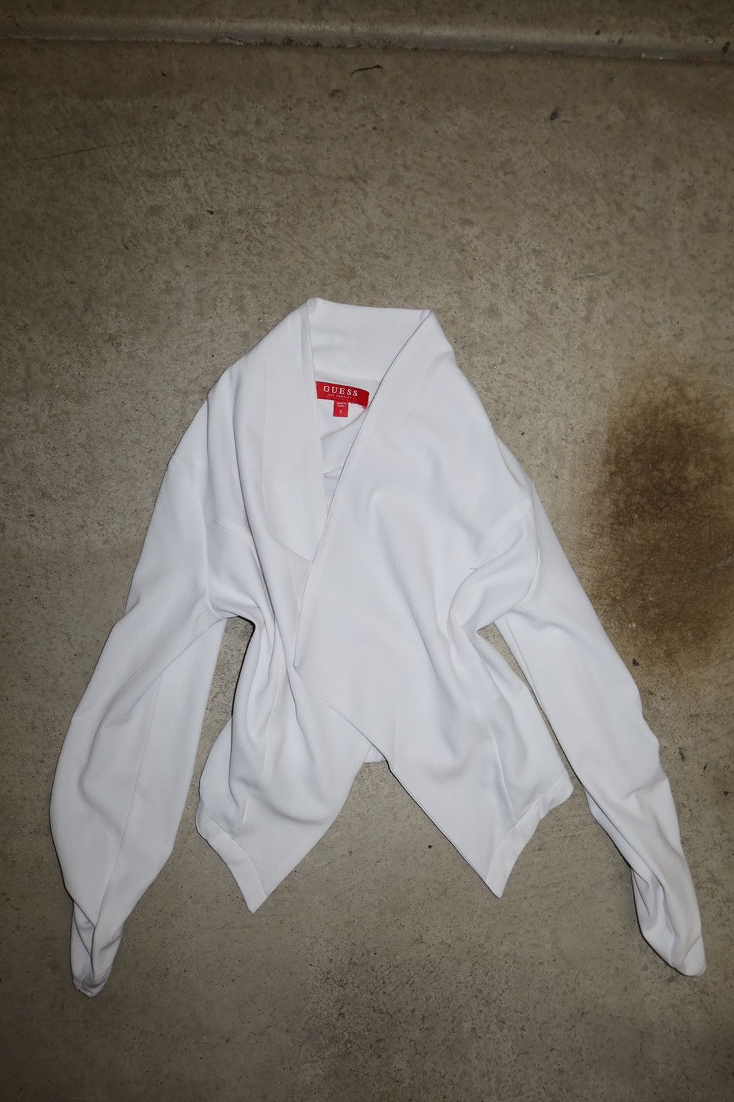 Guess Small White Cropped Blazer from Guess Size S / US 4 / IT 40 - 2 Thumbnail