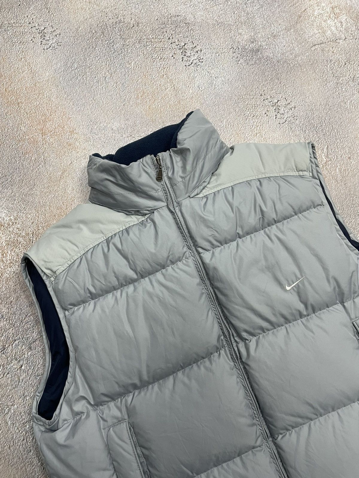 Nike Vintage Nike Small Swoosh Puffer Vest Size US XXL / EU 58 / 5 - 3 Thumbnail