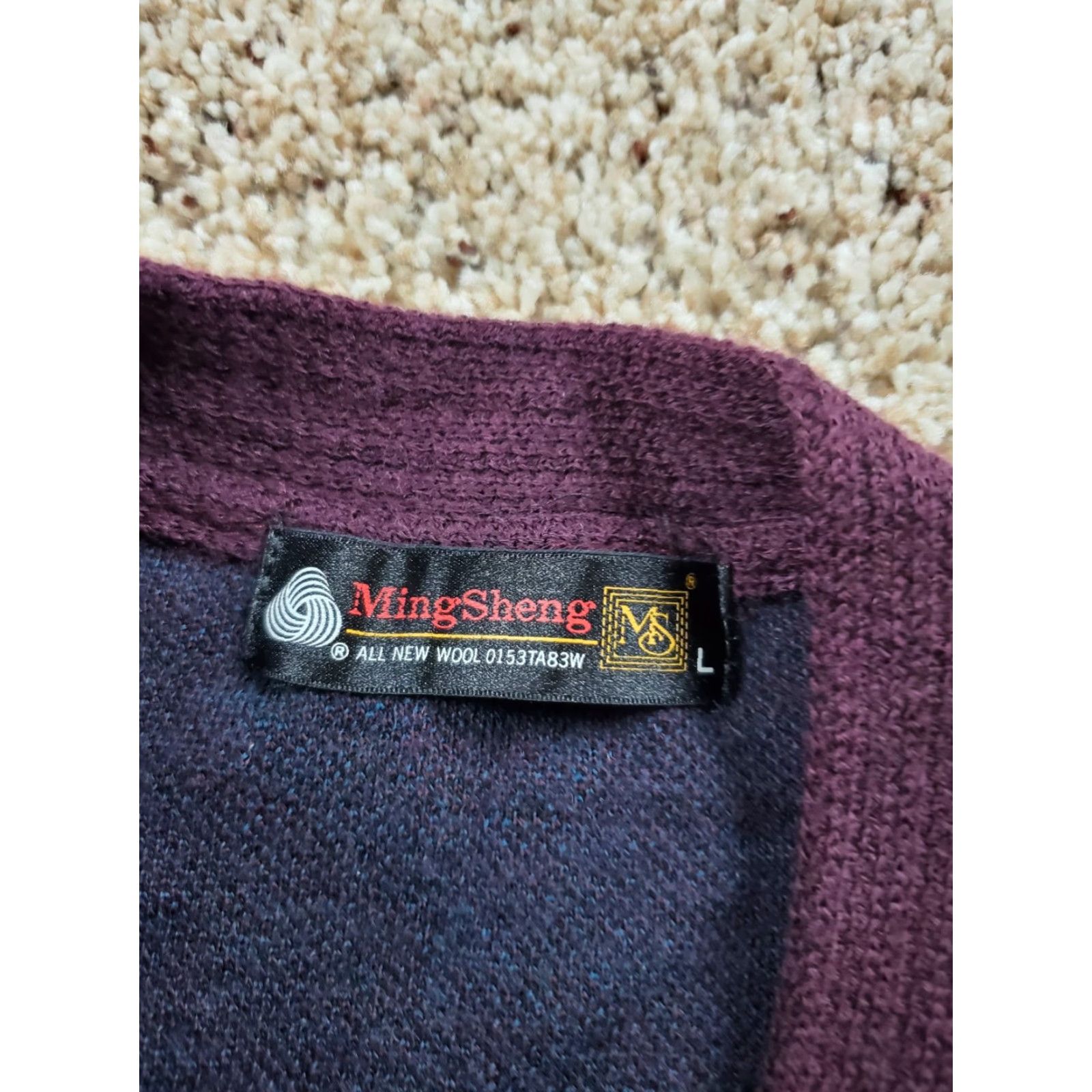 Vintage VINTAGE 90s Sweater Large Womens Blue Turtle Print Wool V-Neck Pockets Size L / US 10 / IT 46 - 5 Thumbnail