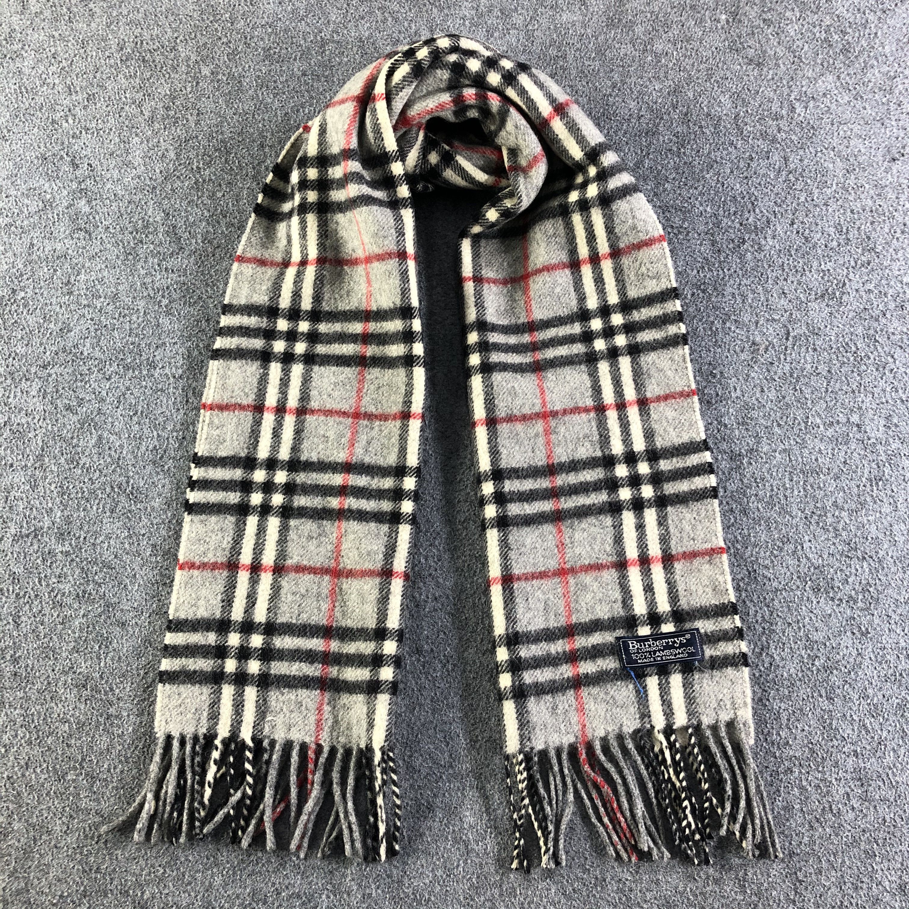 Burberry Burberry Scarf / Muffler / Neckwear P313 Size ONE SIZE - 1 Thumbnail