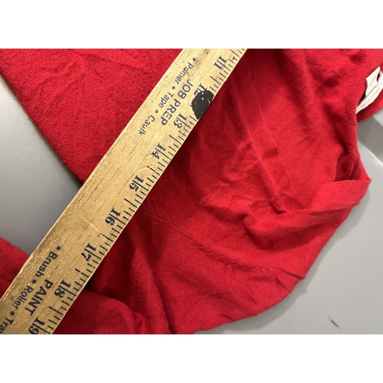 Vintage New York & Company Cardigan Top Women XS Red Solid 3/4 Sleeve Cotton Blend V-Neck Cardigan Accessories Classic Fall Winter Spring All Seasons Womens Size XS / US 0-2 / IT 36-38 - 5 Thumbnail