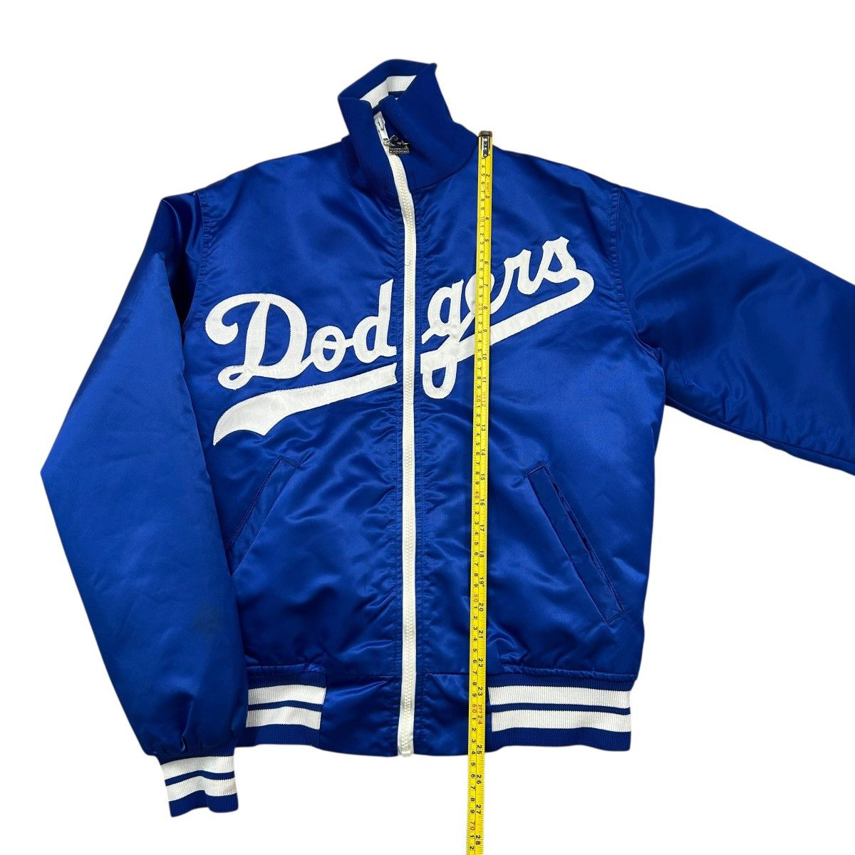 MLB VTG 90s Los Angeles Dodgers STARTER SATIN JACKET DUGOU Size US M / EU 48-50 / 2 - 9 Thumbnail