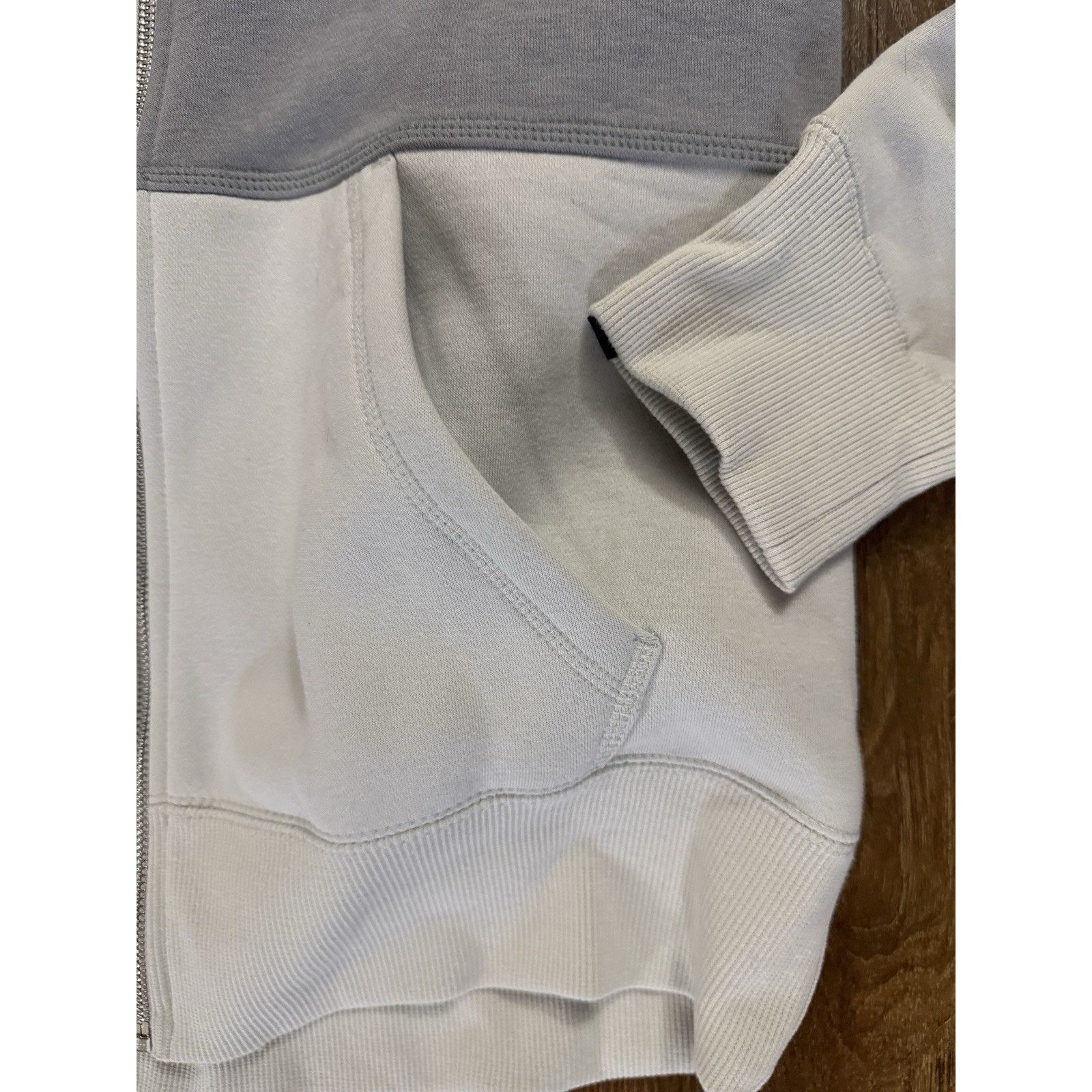 Nike Vintage Y2K Nike Hoodie Columbus Marthon Black Grey Size L Size US L / EU 52-54 / 3 - 9 Thumbnail