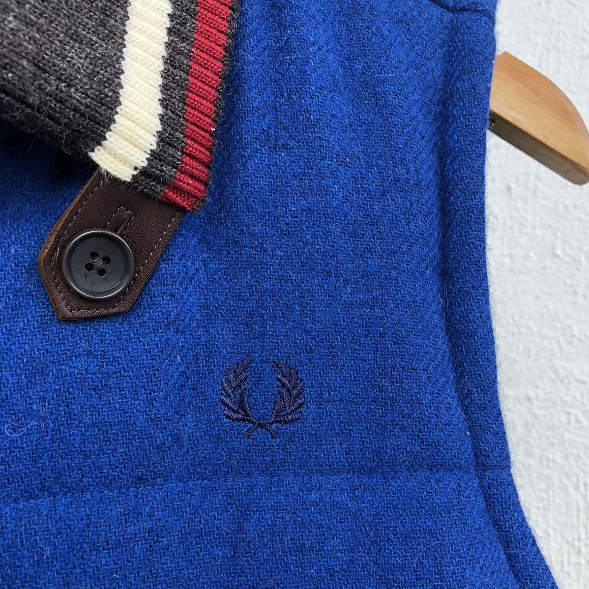Fred Perry FRED PERRY Thermore Wool and Leather Blue Tweed Padded Vest Size US L / EU 52-54 / 3 - 9 Thumbnail