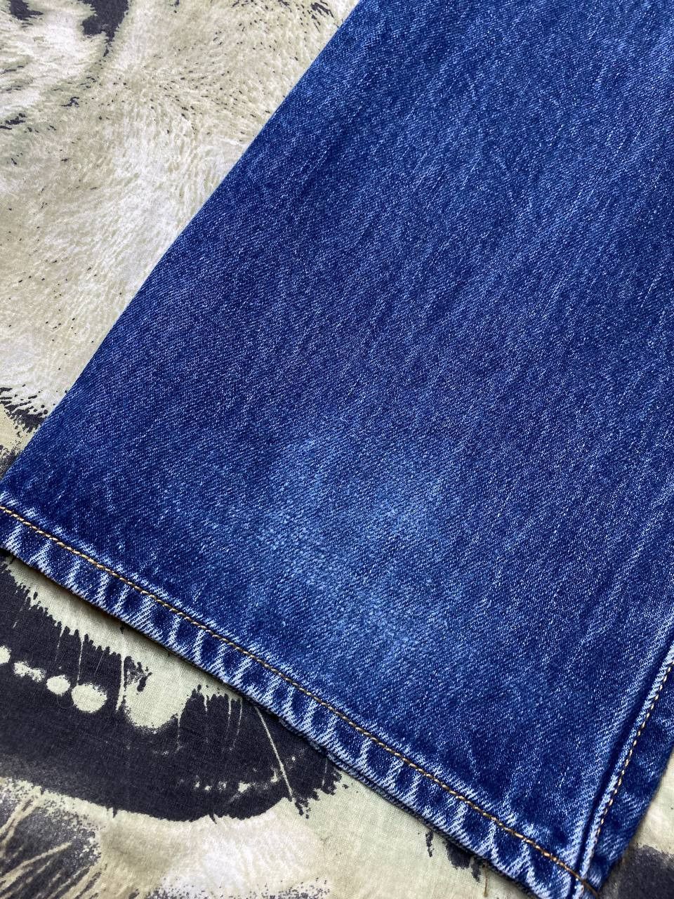 Levi's × Vintage Vintage Levi's 501 Distressed Light Wash Jeans Size US 36 / EU 52 - 6 Thumbnail