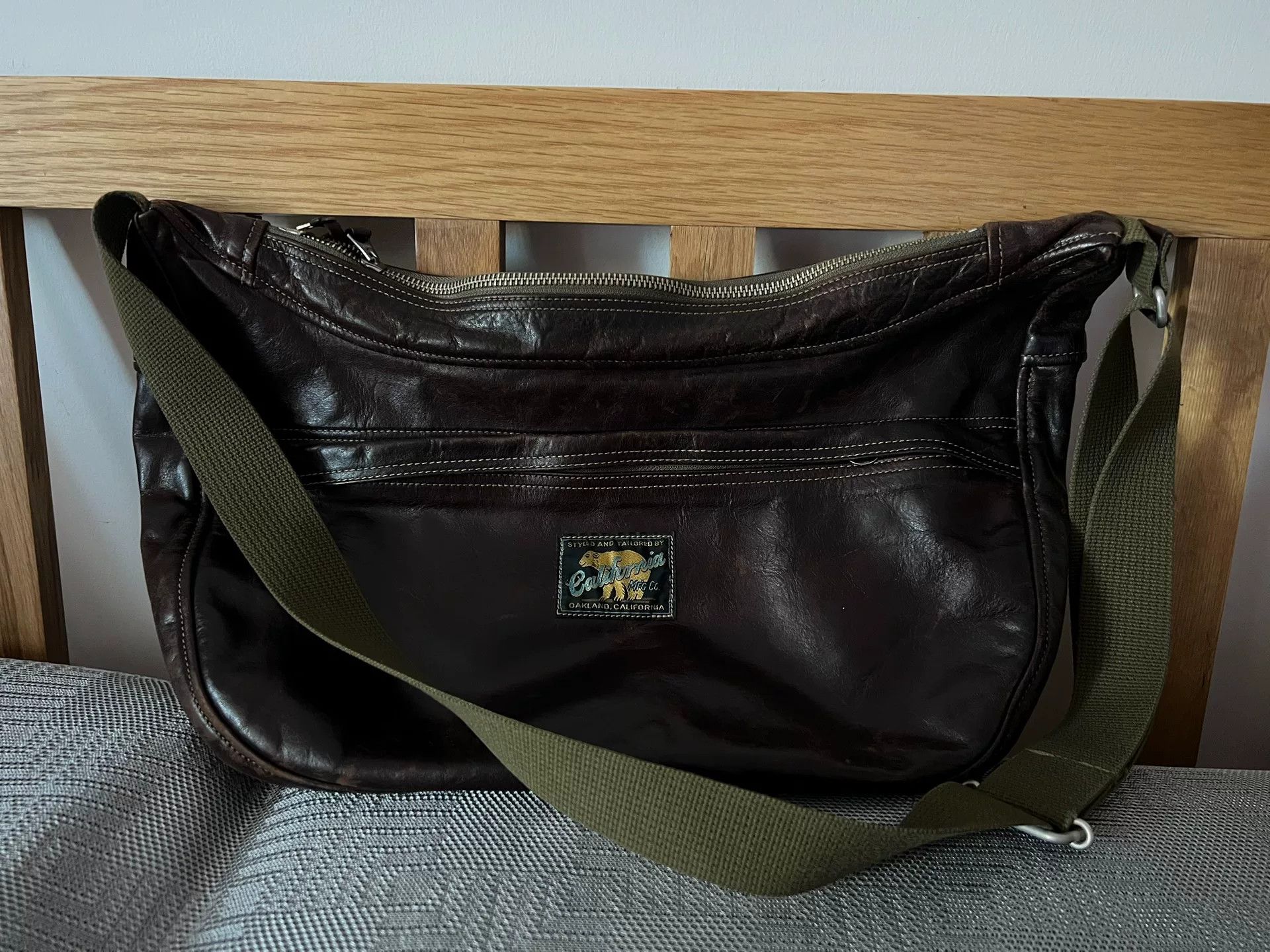 Rainbow Country classic rainbow country crossbody bag Size ONE SIZE - 1 Thumbnail