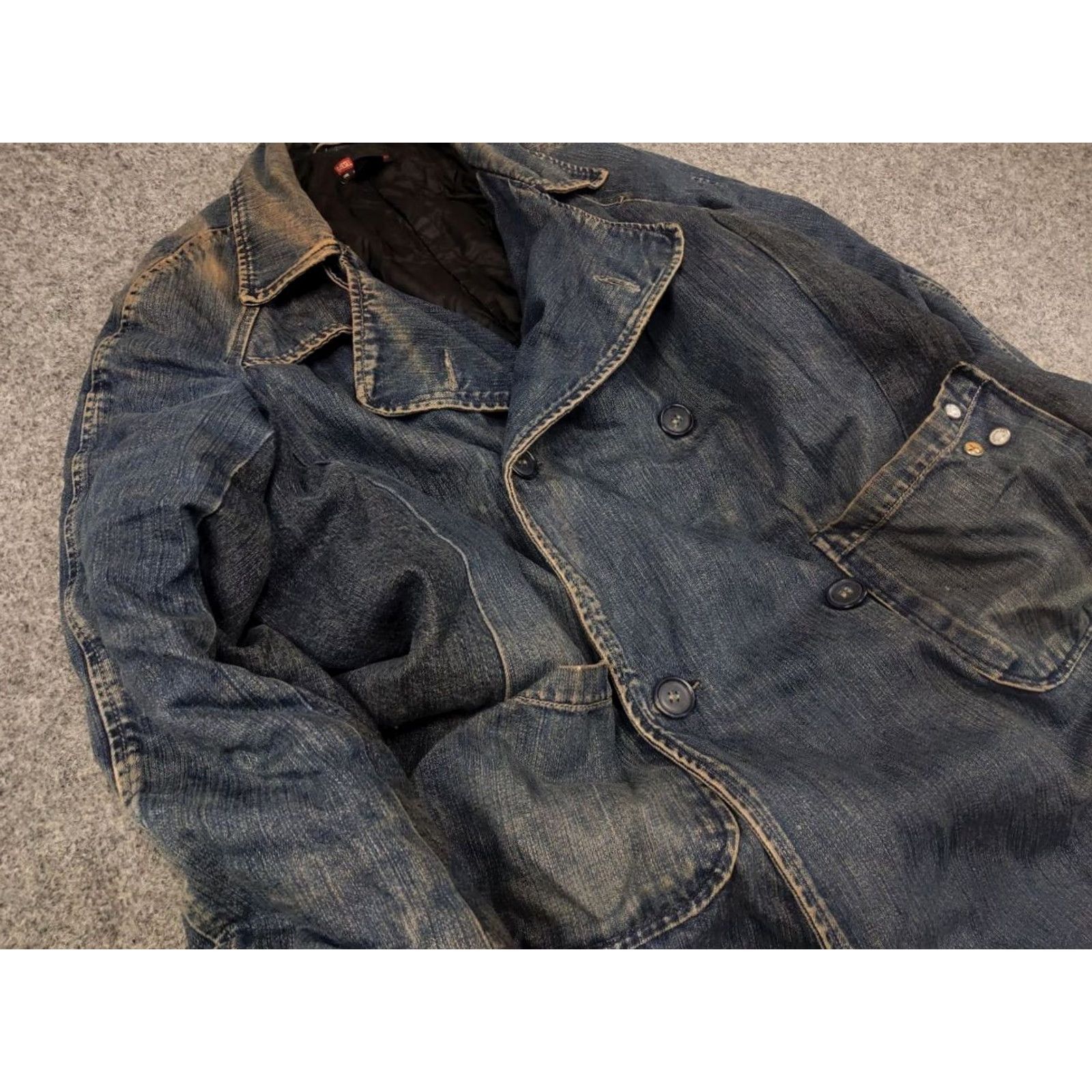 Diesel VINTAGE Diesel Archive Denim Faded double-breasted coat Oversized Jacket XL Blue Denim Archive 90s Grunge Mens Jacket Size US XL / EU 56 / 4 - 3 Thumbnail