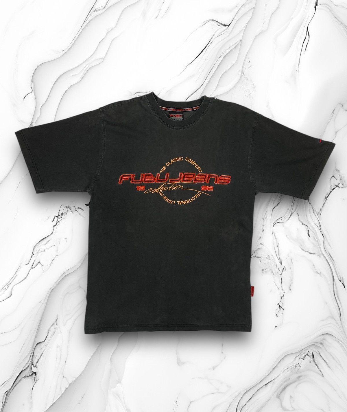 Fubu Fubu Jeans Big Logo Distressed Rap USA Hip Hop T Shirt Size US M / EU 48-50 / 2 - 1 Thumbnail